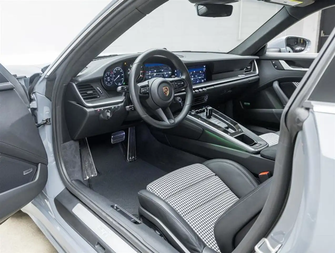 Porsche 911 снимка Porsche 911