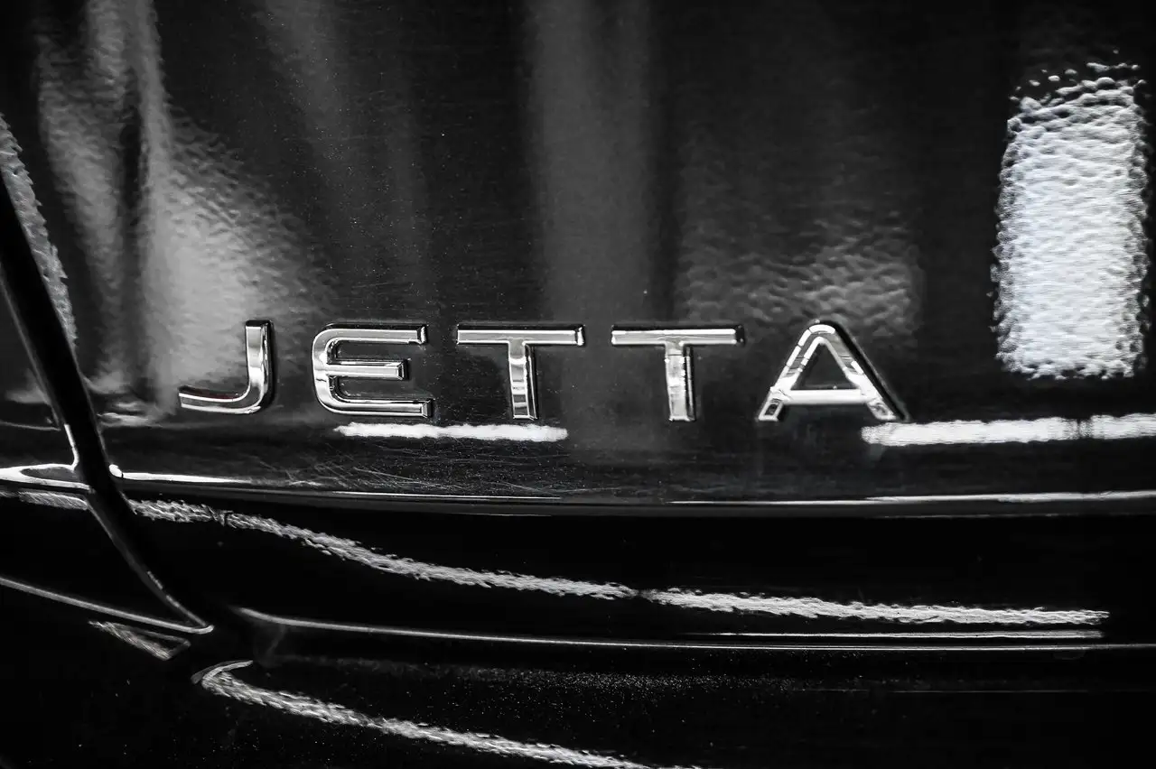 Volkswagen Jetta photo Volkswagen Jetta