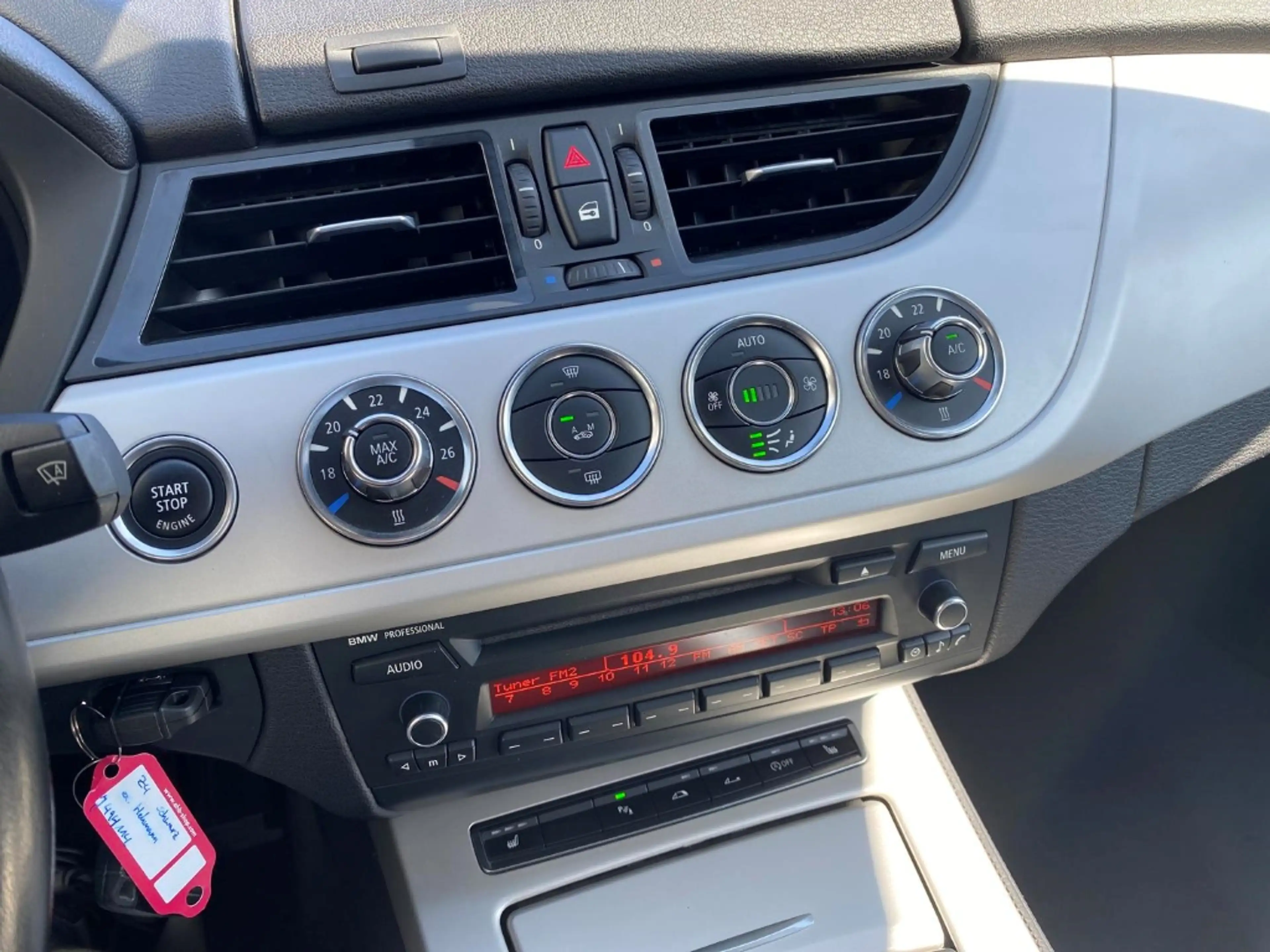 BMW Z4 sDrive28i Hardtop Leder Xenon Klimaautom SHZ PDCv+ — photo 12