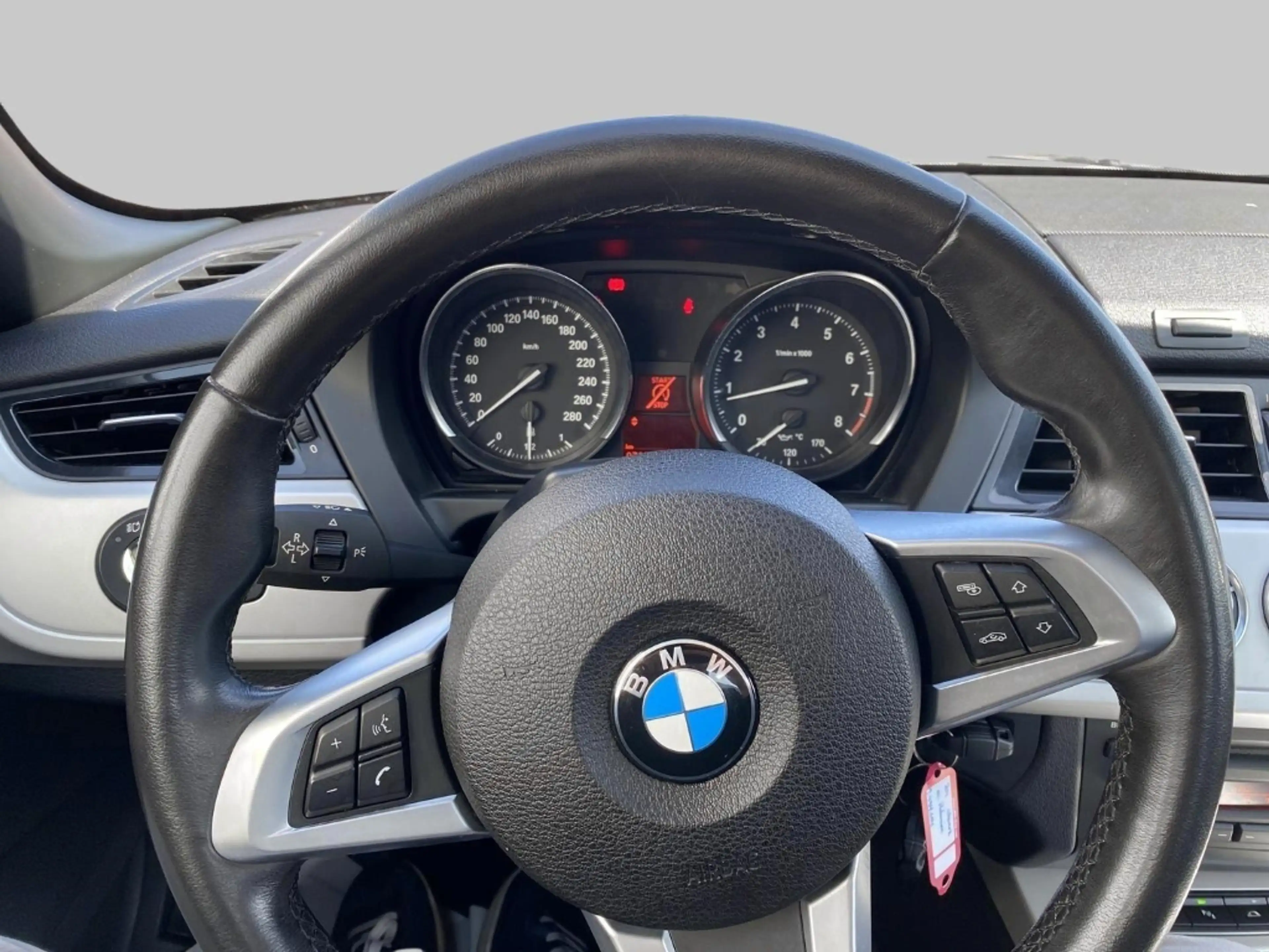BMW Z4 sDrive28i Hardtop Leder Xenon Klimaautom SHZ PDCv+ — photo 10