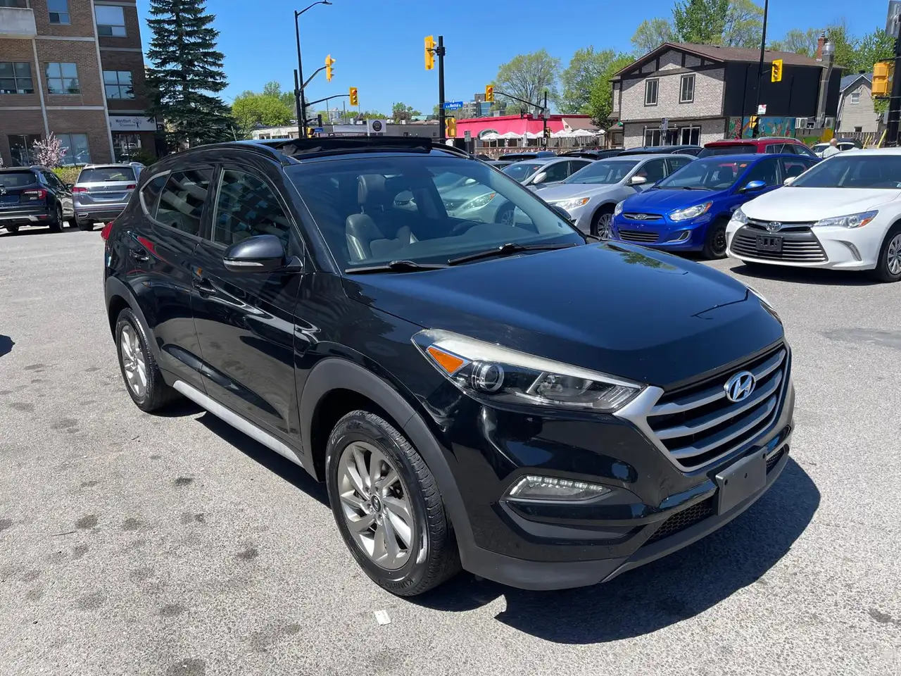Hyundai TUCSON снимка Hyundai TUCSON