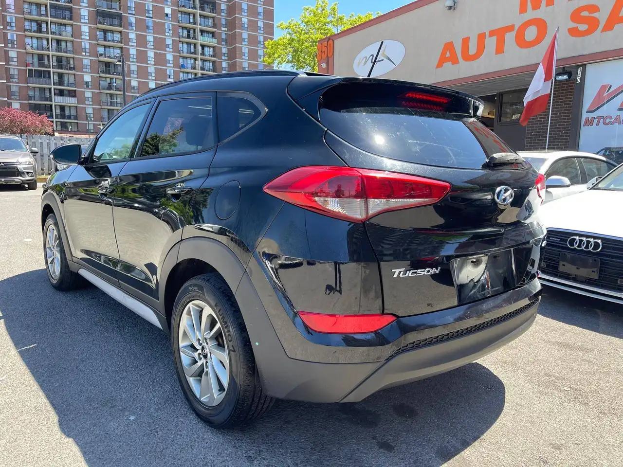 Hyundai TUCSON снимка Hyundai TUCSON