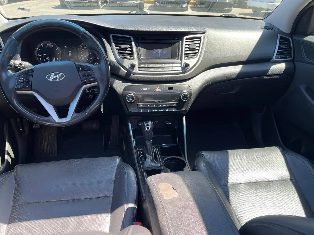 Hyundai TUCSON снимка Hyundai TUCSON