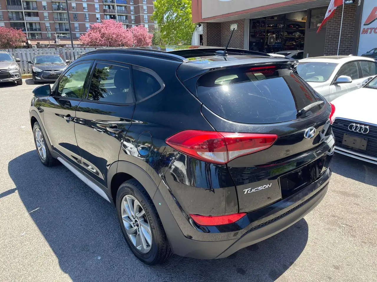 Hyundai TUCSON снимка Hyundai TUCSON