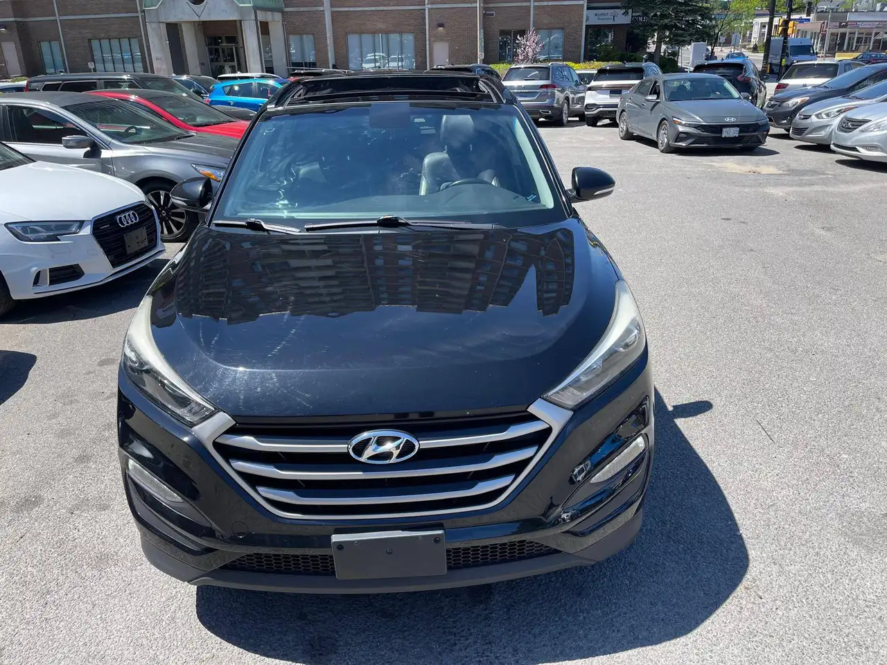 Hyundai TUCSON снимка Hyundai TUCSON