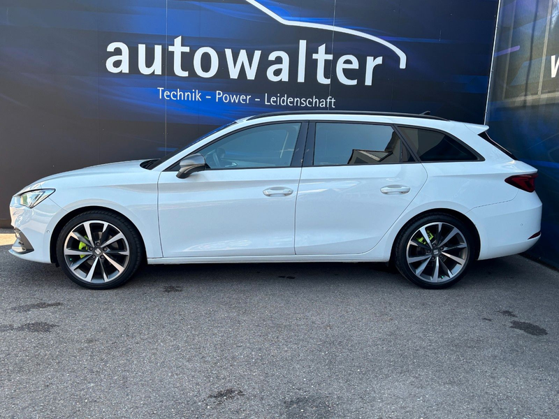 SEAT Leon Sportstourer FR — photo 8