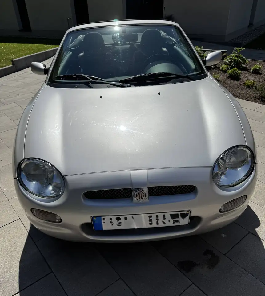 MGF 1.8i, foto 7