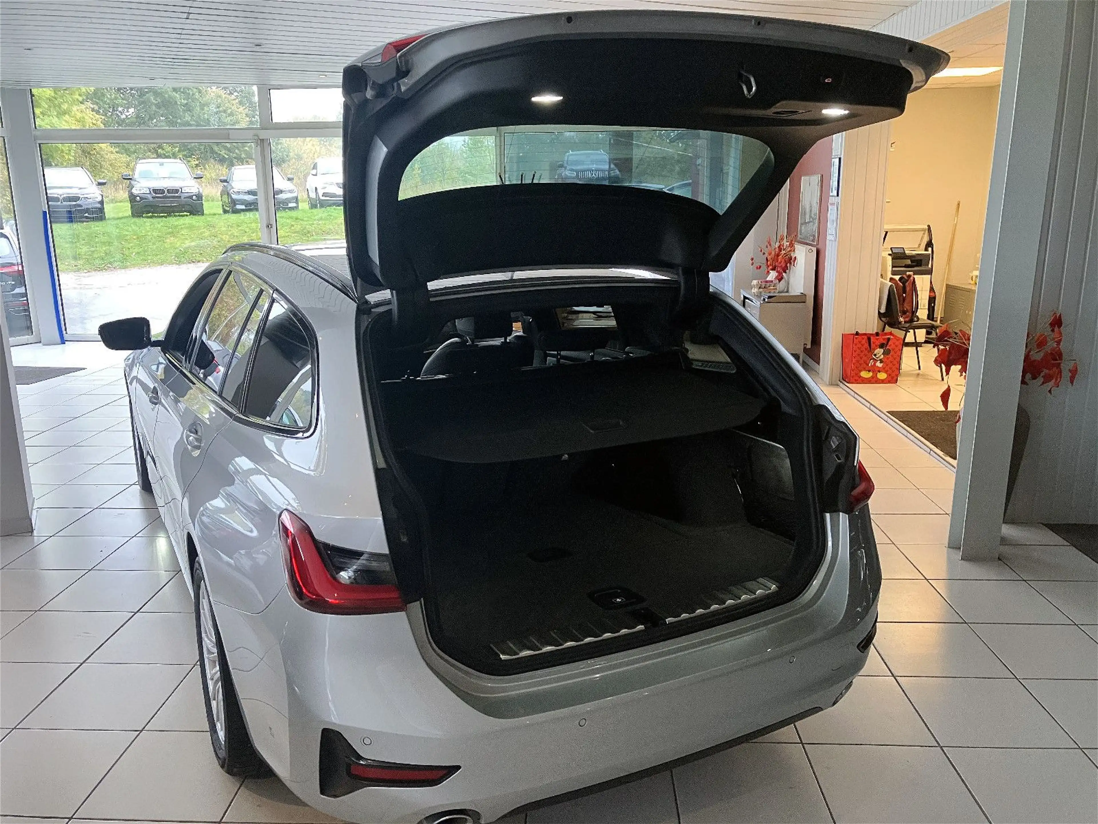 BMW 320 xd SportLine/Apple/Standhz/HiFi/LivePRO/M-MFL — photo 5