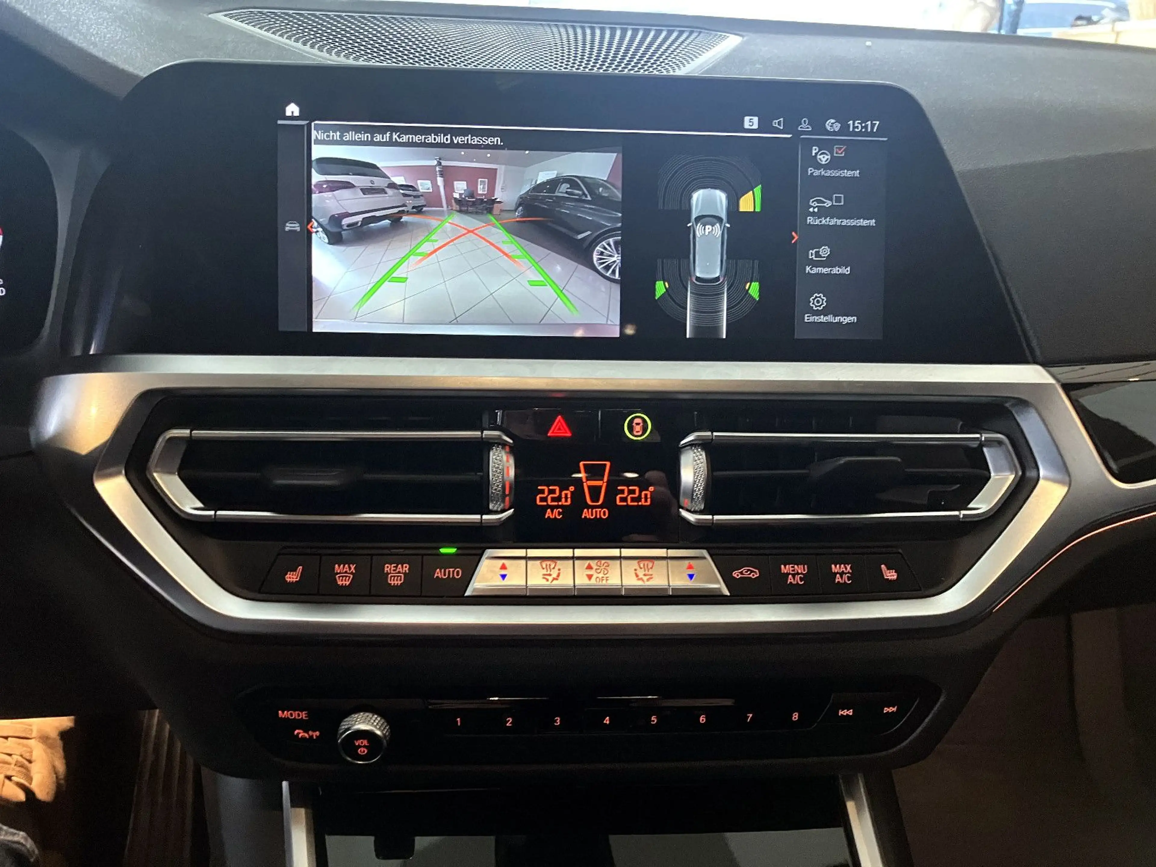 BMW 320 xd SportLine/Apple/Standhz/HiFi/LivePRO/M-MFL — photo 13