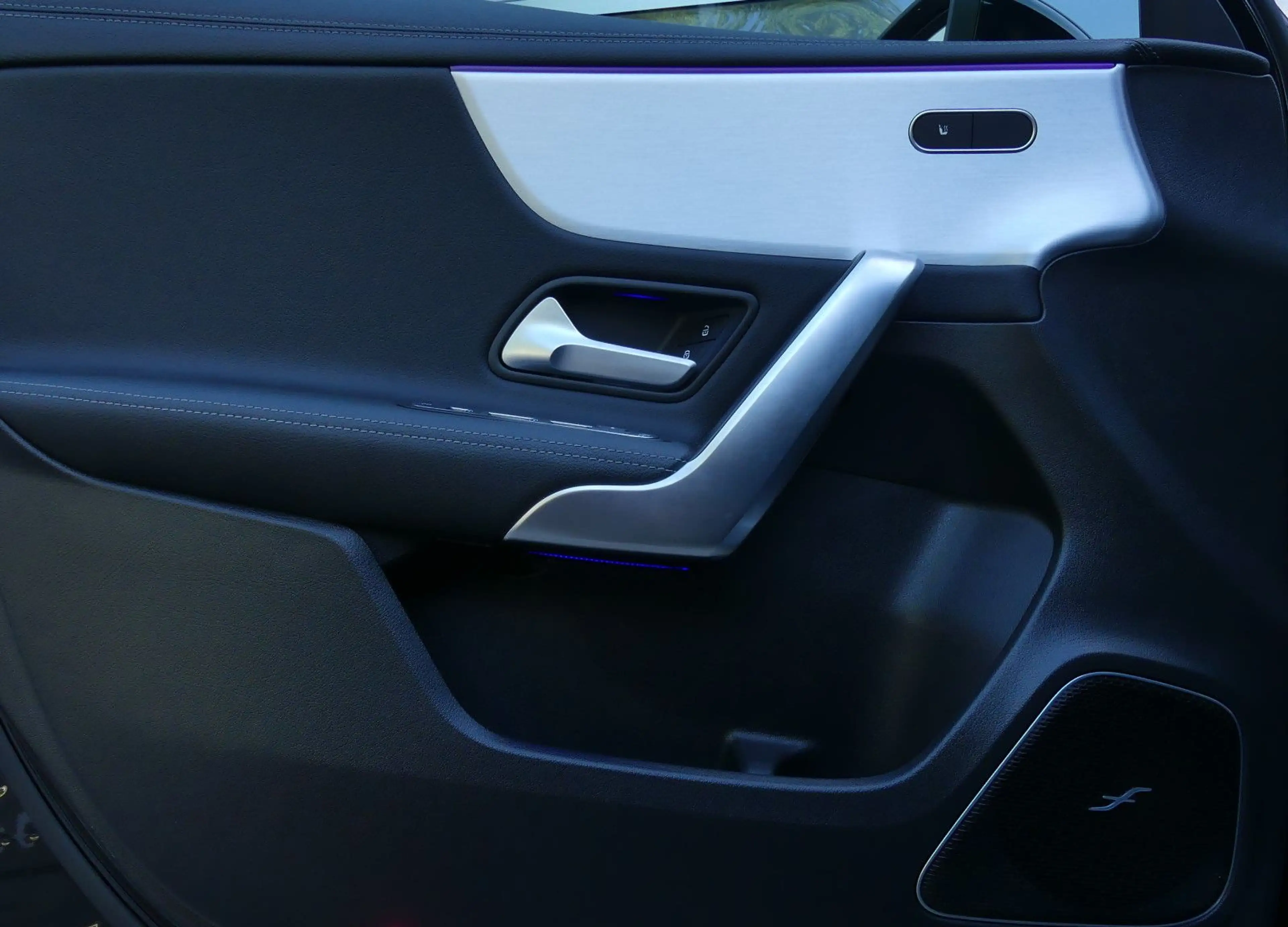 Mercedes-Benz A 35 AMG 4Matic Pano/Burmester/HuD/Kamera/Night — photo 13