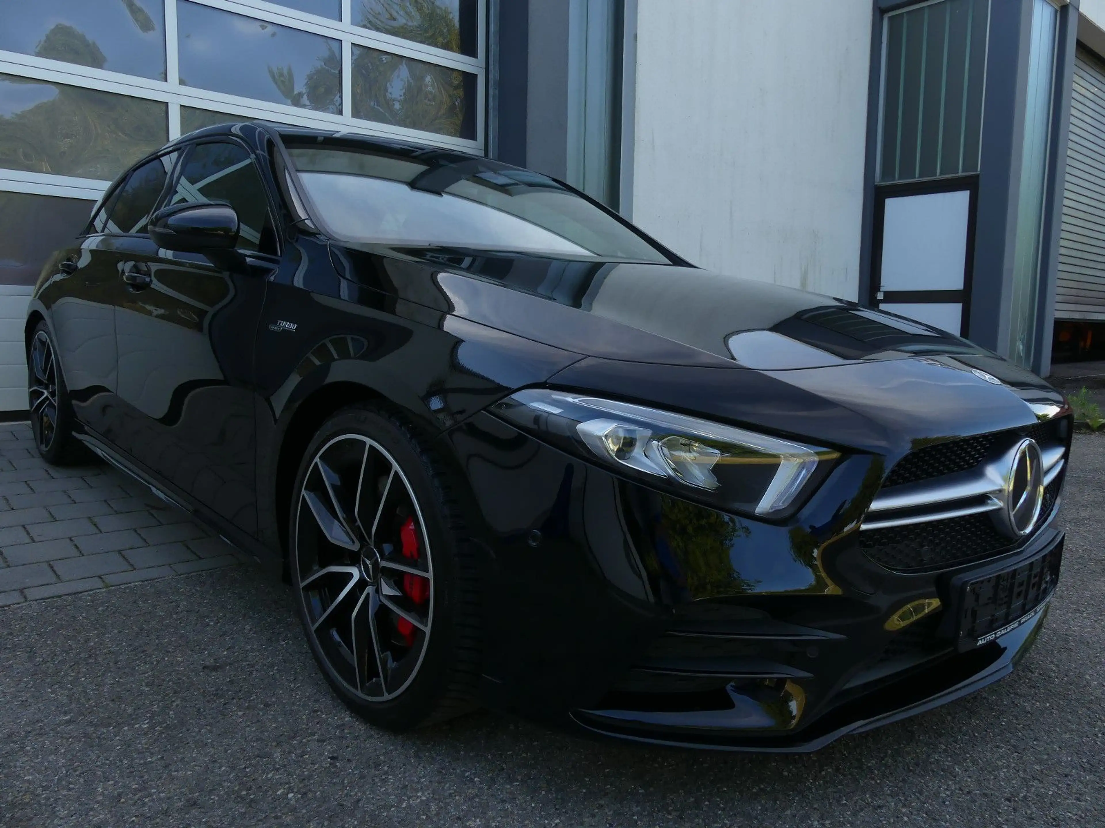 Mercedes-Benz A 35 AMG 4Matic Pano/Burmester/HuD/Kamera/Night — photo 3