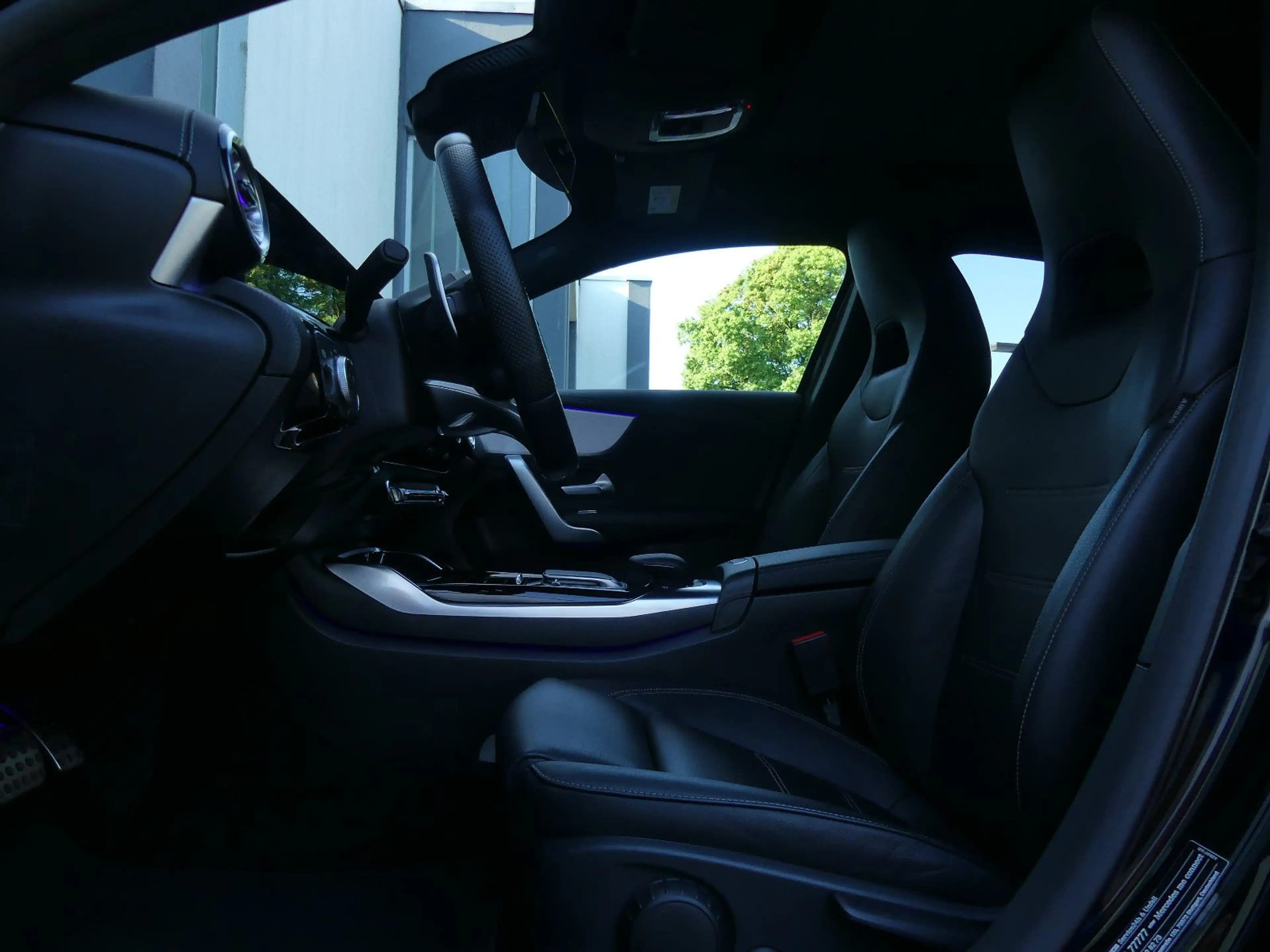 Mercedes-Benz A 35 AMG 4Matic Pano/Burmester/HuD/Kamera/Night — photo 10