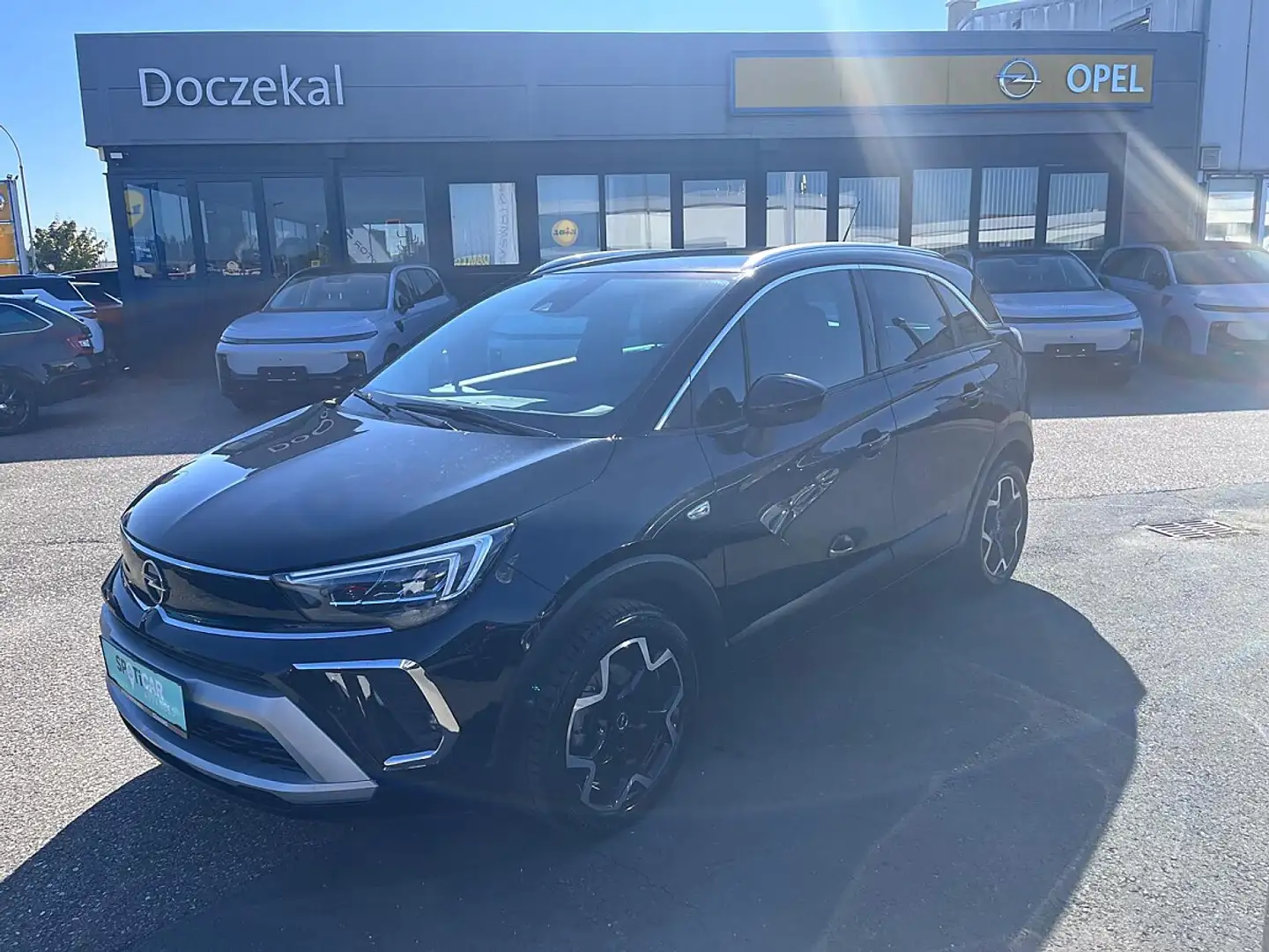 Opel Crossland 1,2 Turbo Elegance Schwarz - 1