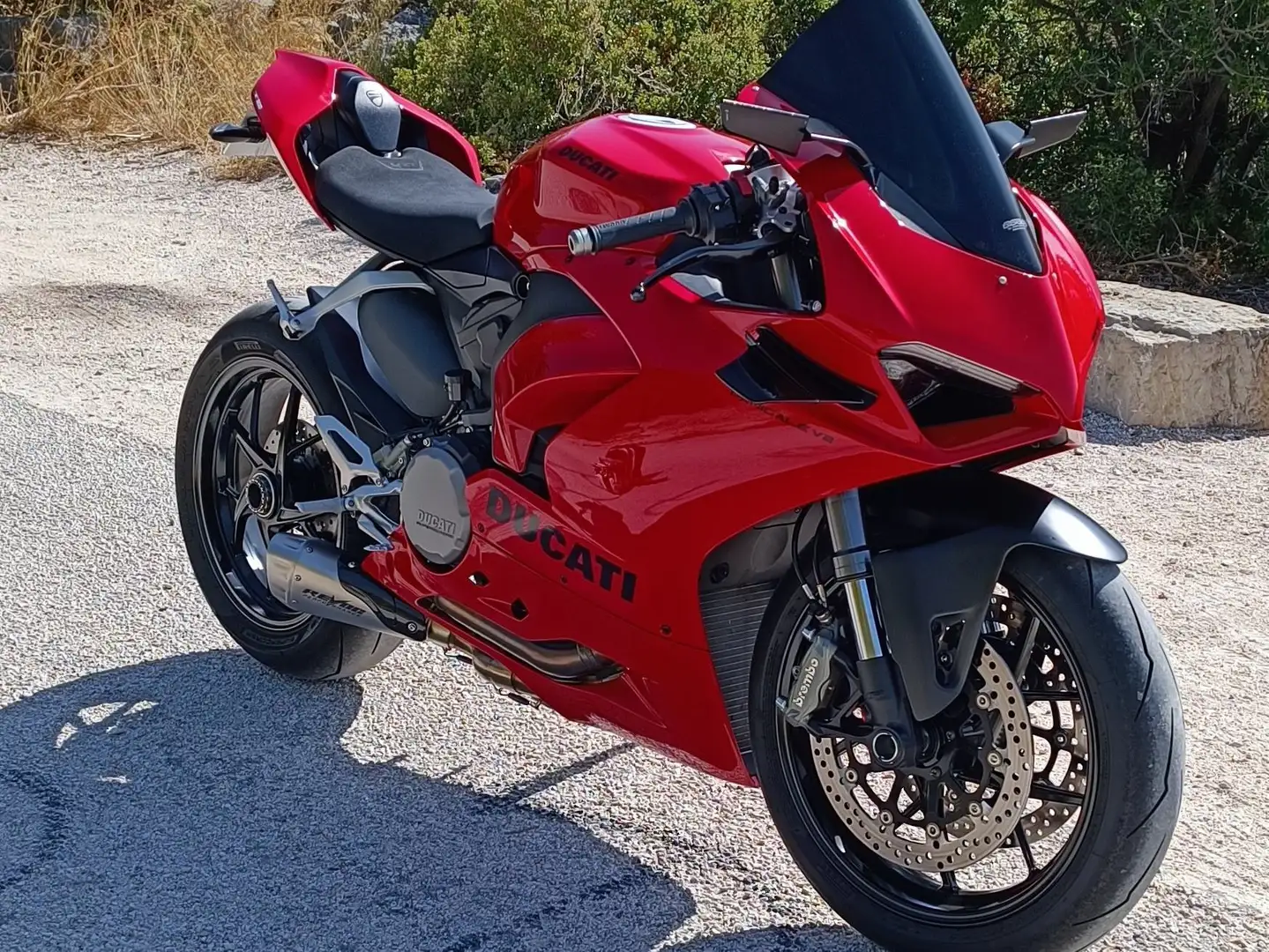 Ducati Panigale V2 Piros - 1