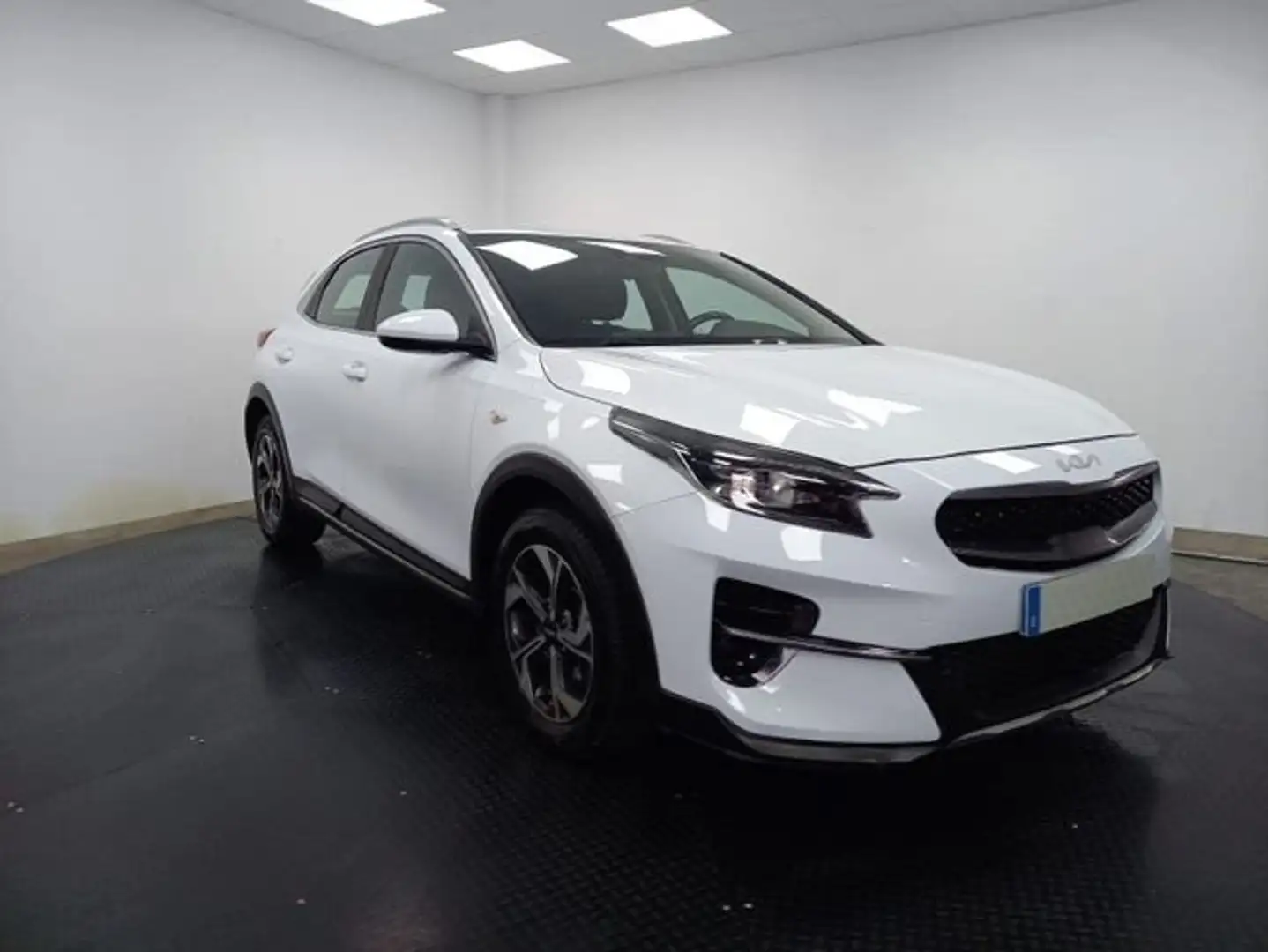 Kia XCeed 1.0 T-GDI DRIVE 88KW (120CV) Blanco - 2