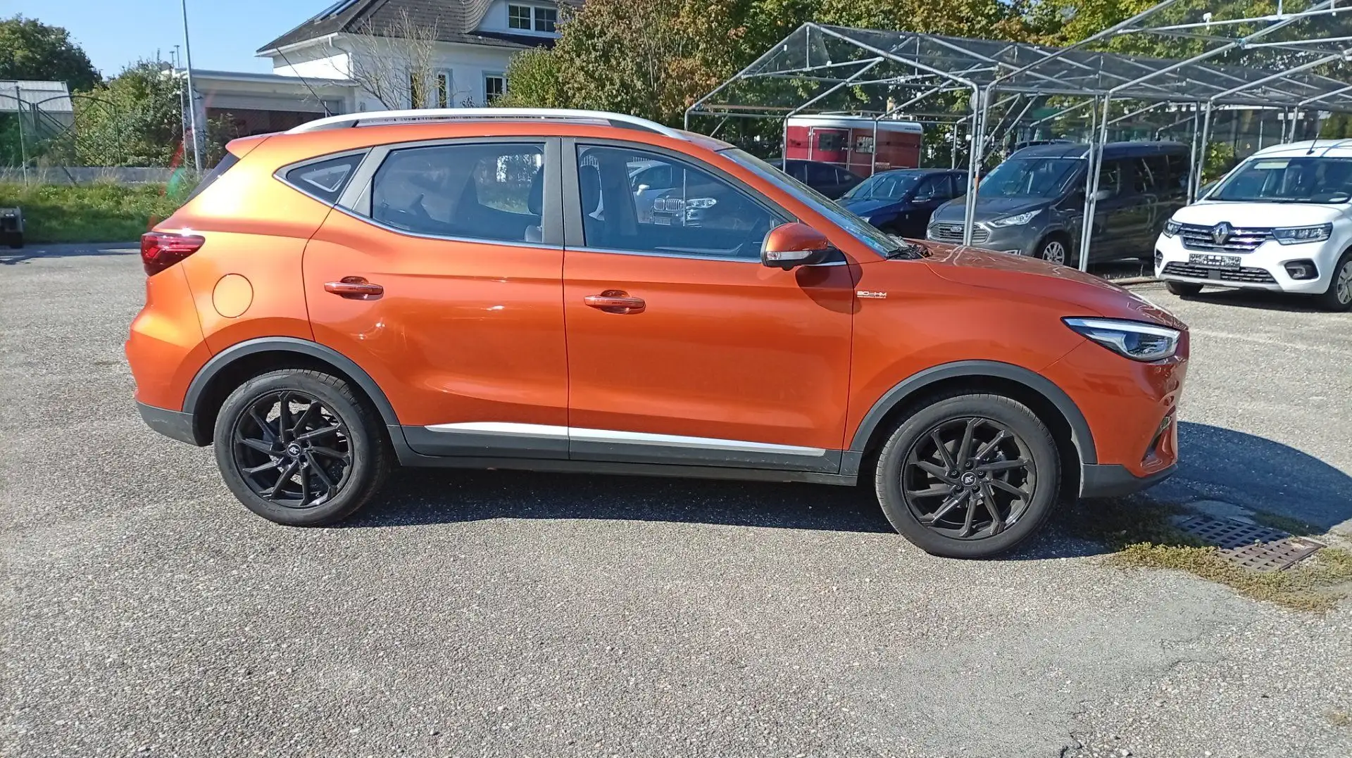 MG ZS 1.5 78 kW VTi Luxury Orange - 2