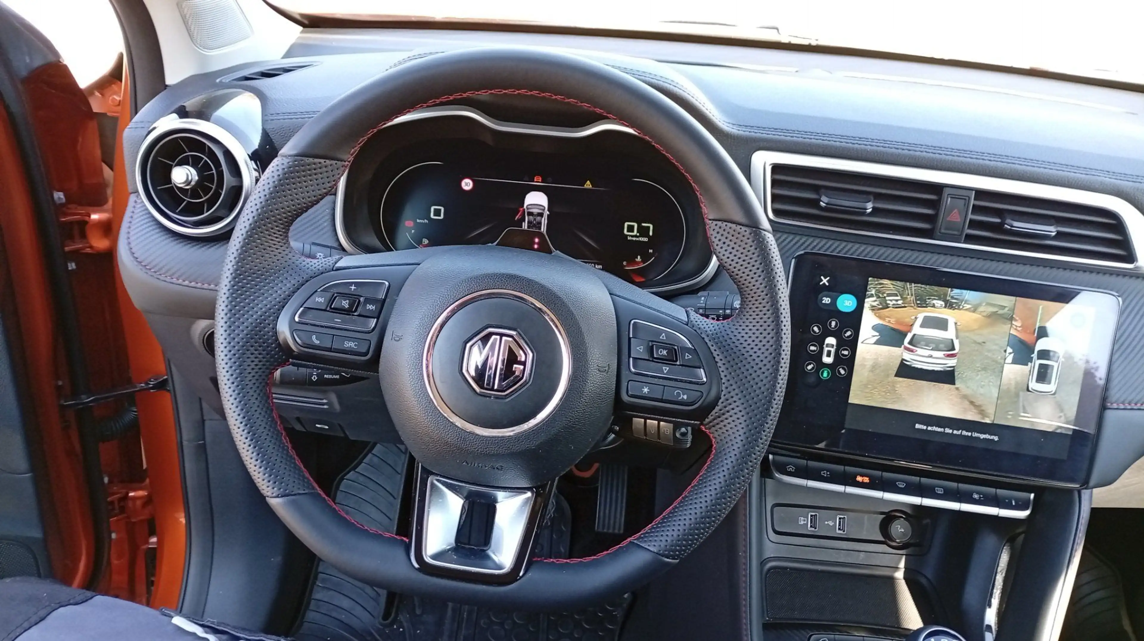MG ZS 1.5 78 kW VTi Luxury — photo 15