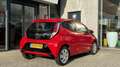 Toyota Aygo 1.0 VVT-i x-play Rouge - thumbnail 6