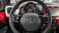 Toyota Aygo 1.0 VVT-i x-play Rouge - thumbnail 11