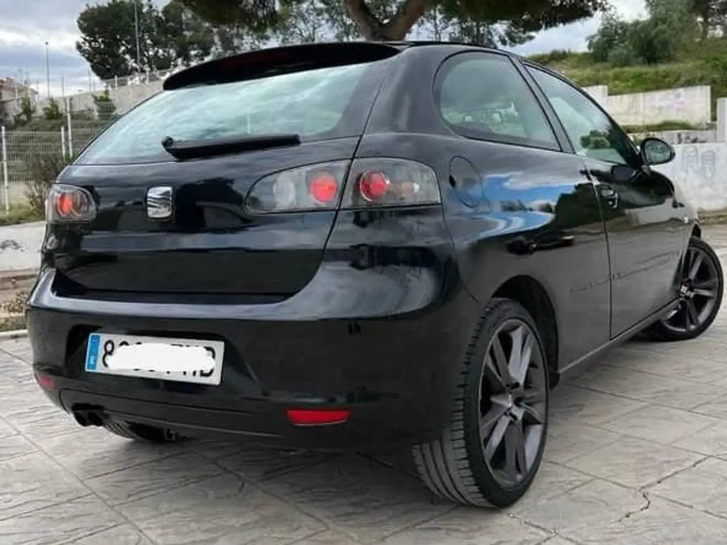SEAT Ibiza Ibiza 1.9 TDi Reference Reference Negro - 2