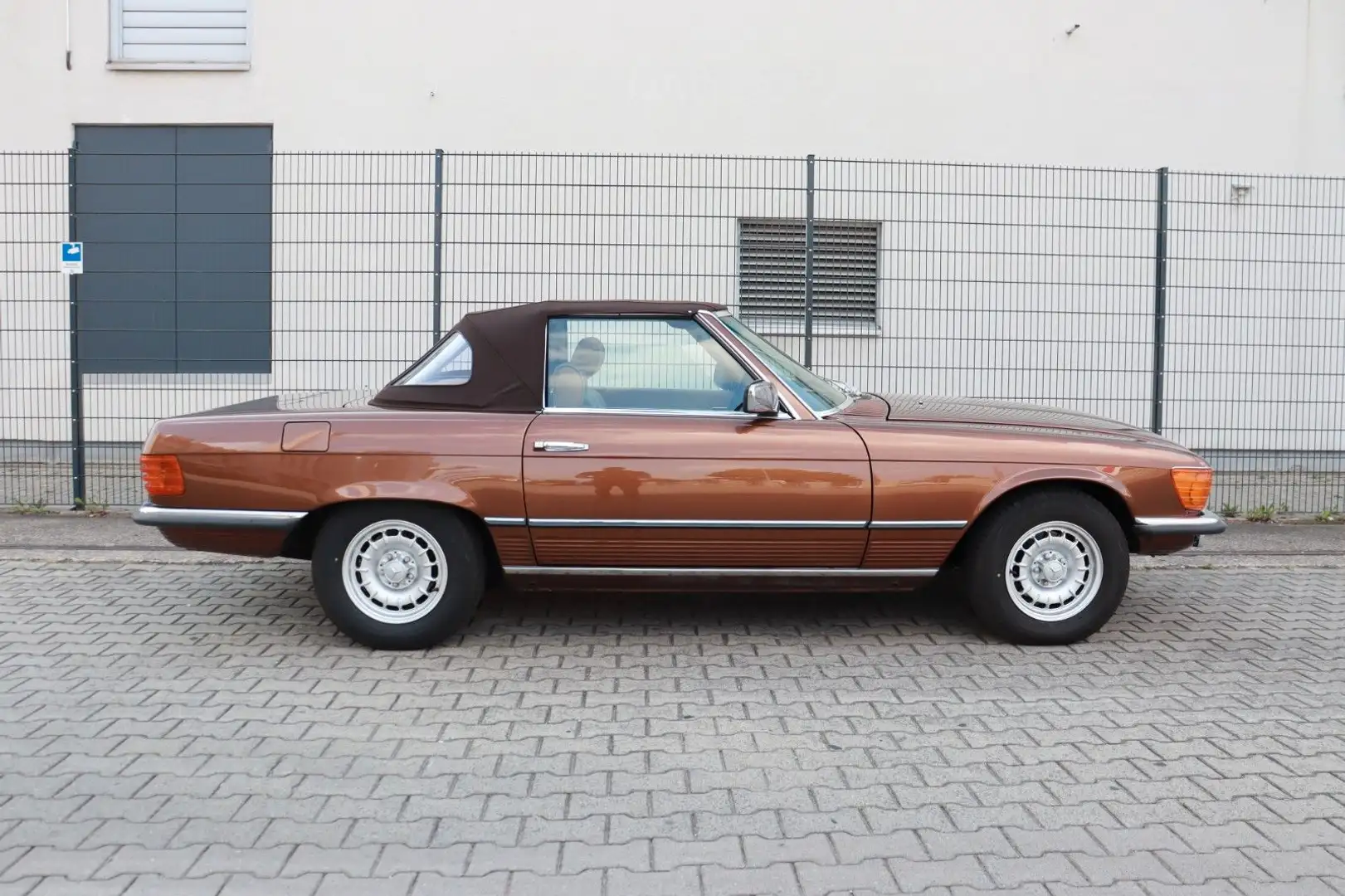 Mercedes-Benz 280 SL Коричневий - 2