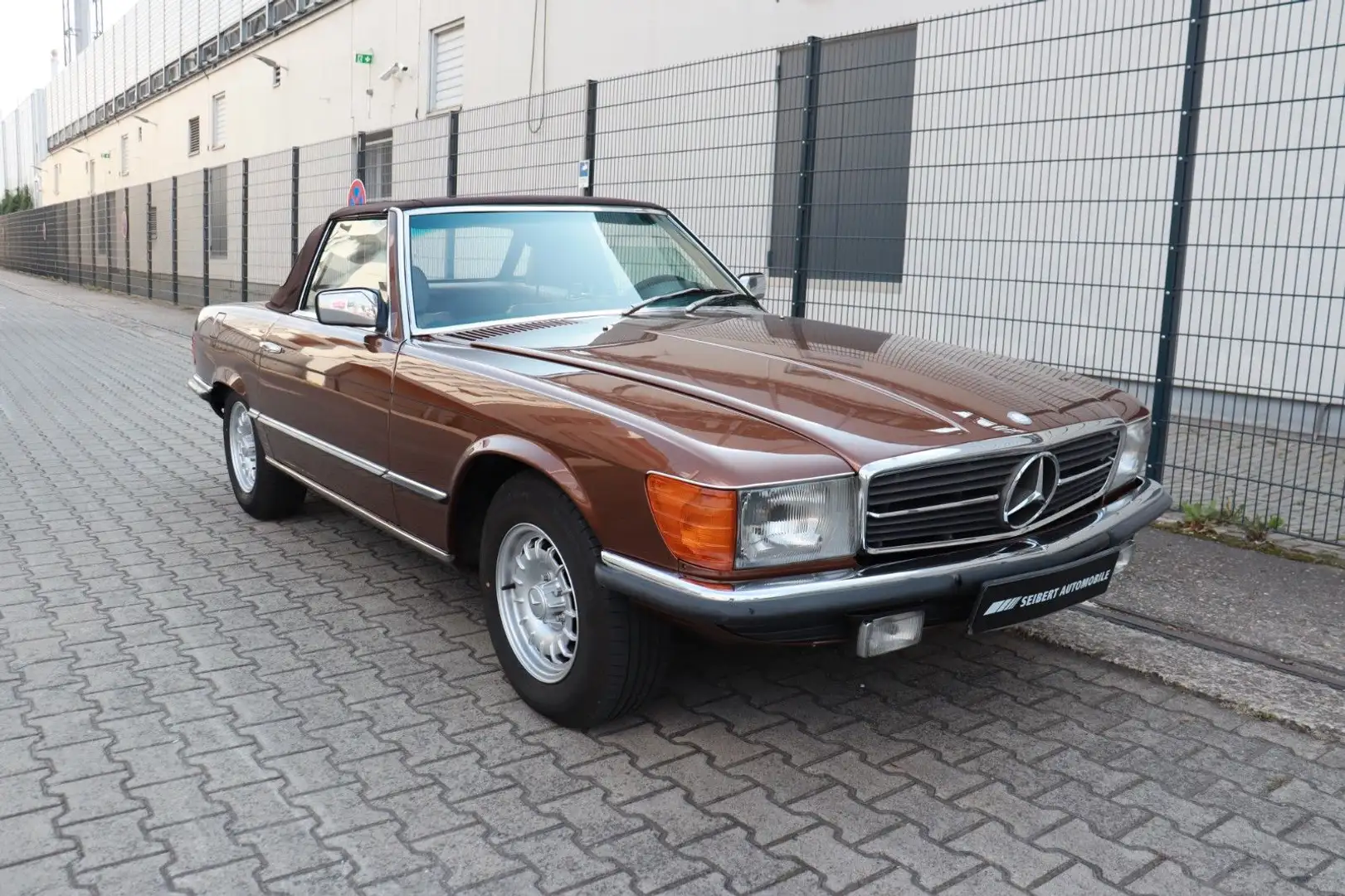 Mercedes-Benz 280 SL Коричневий - 1