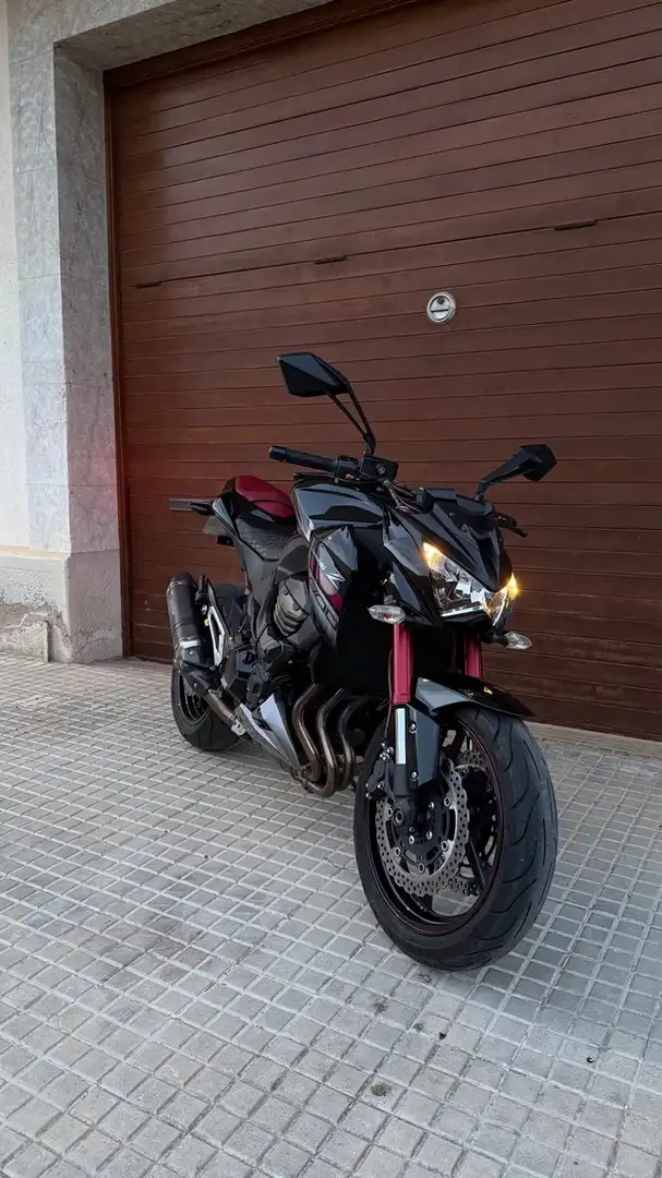 Kawasaki Z 800 Sugomi Edition Burdeos - 1