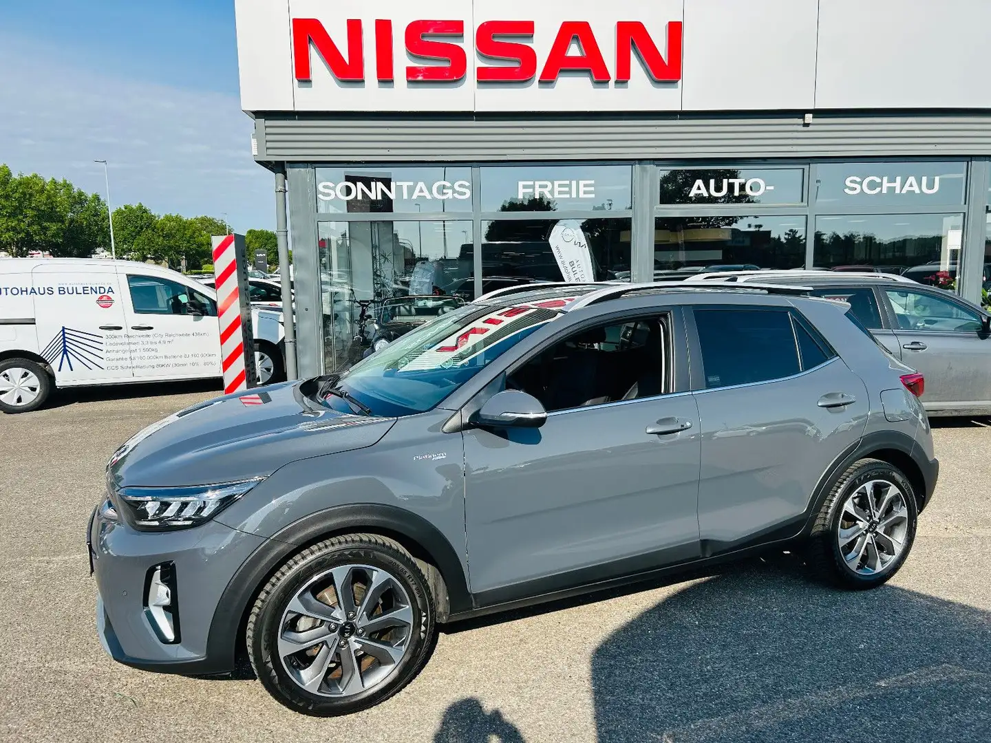 Kia Stonic 1.0T 120PS Platinum Edition GD AWR AHK Grau - 1