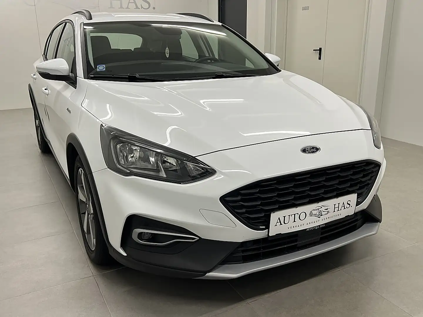 Ford Focus 1,0 EcoBoost Active *Android Auto*Lenkradheizung* Weiß - 1