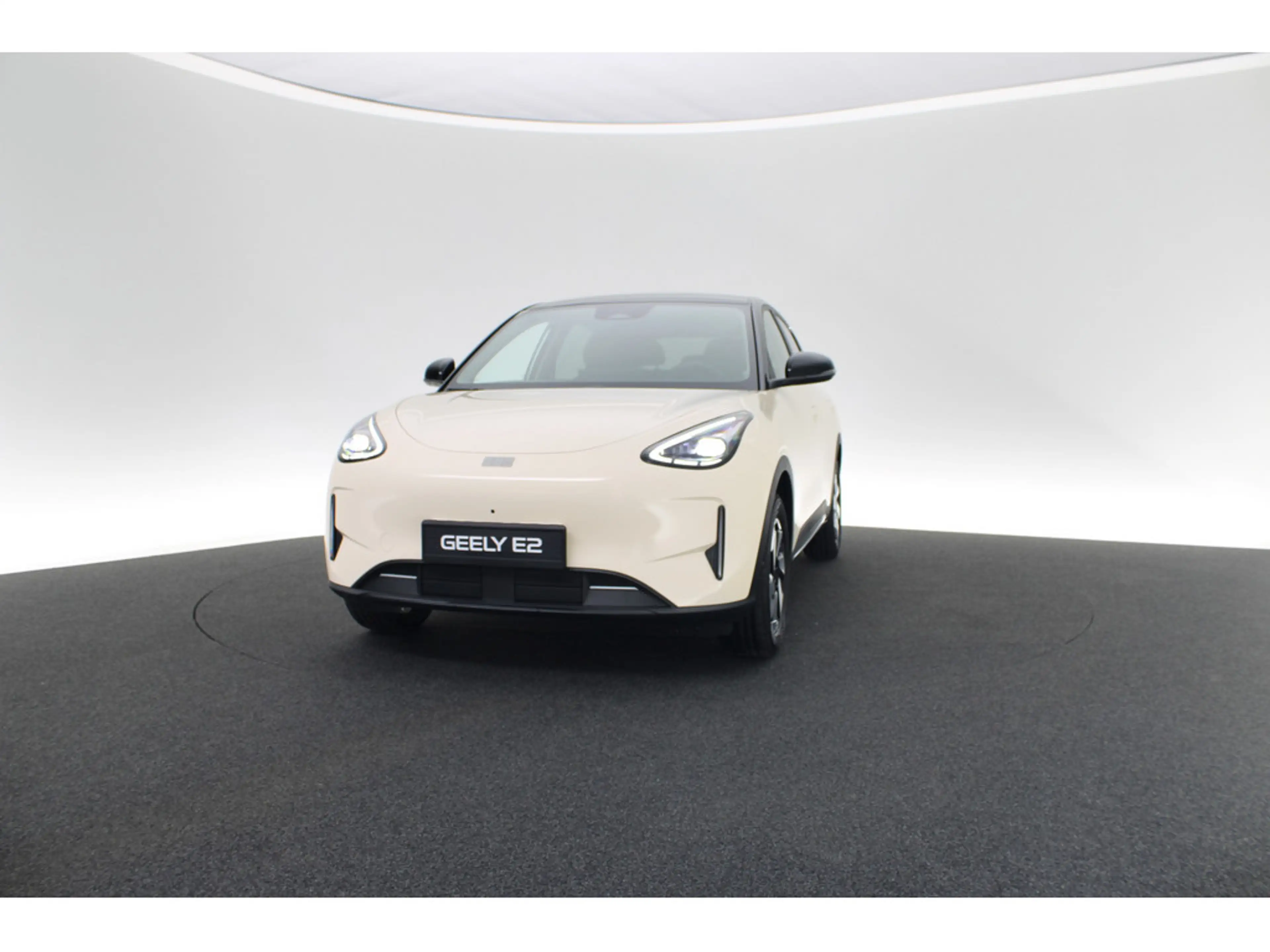 Geely E2 Ultra PDC LEDER KAMERA NAVI ACC LED 360° — photo 10