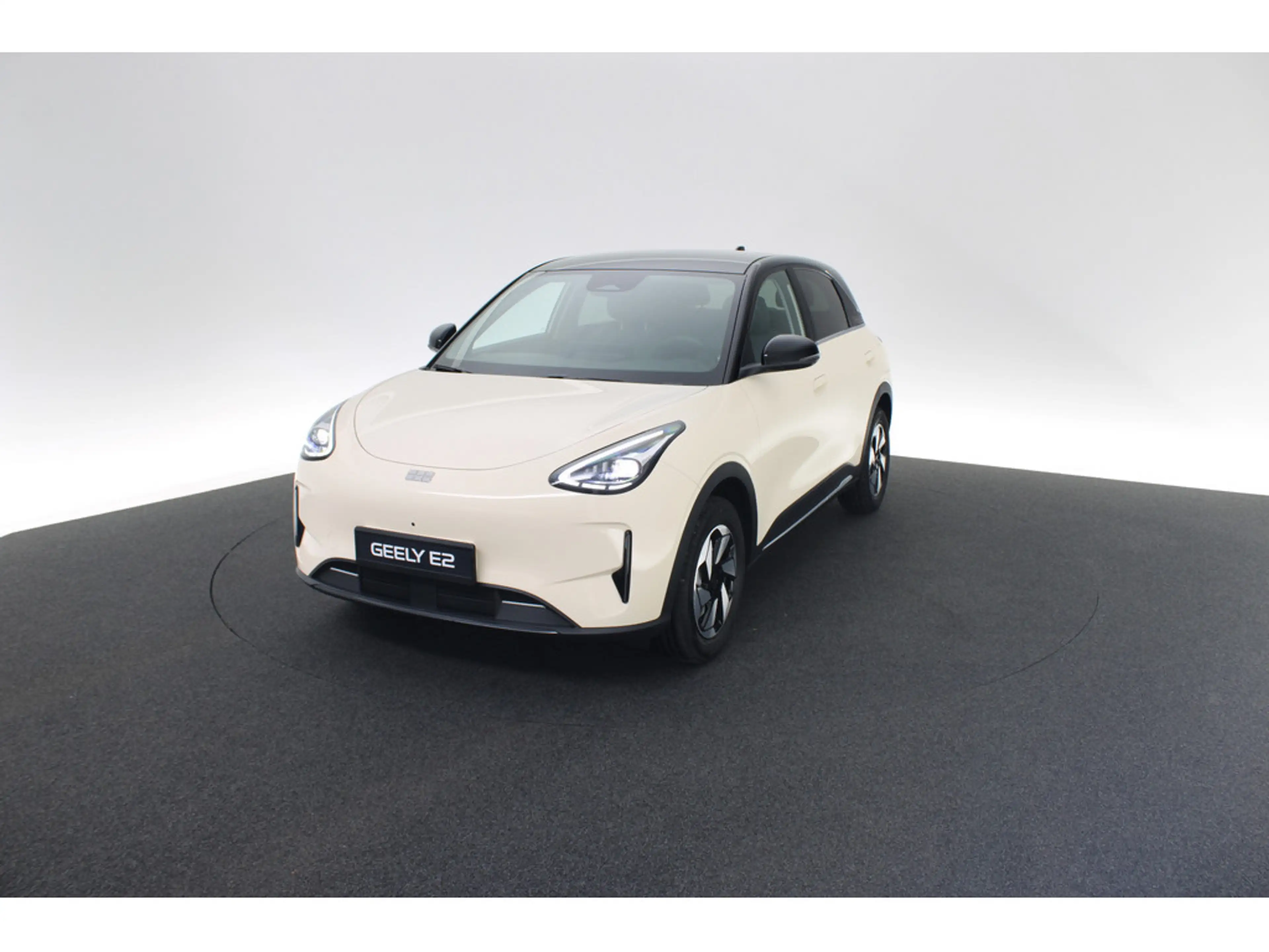 Geely E2 Ultra PDC LEDER KAMERA NAVI ACC LED 360° — photo 13