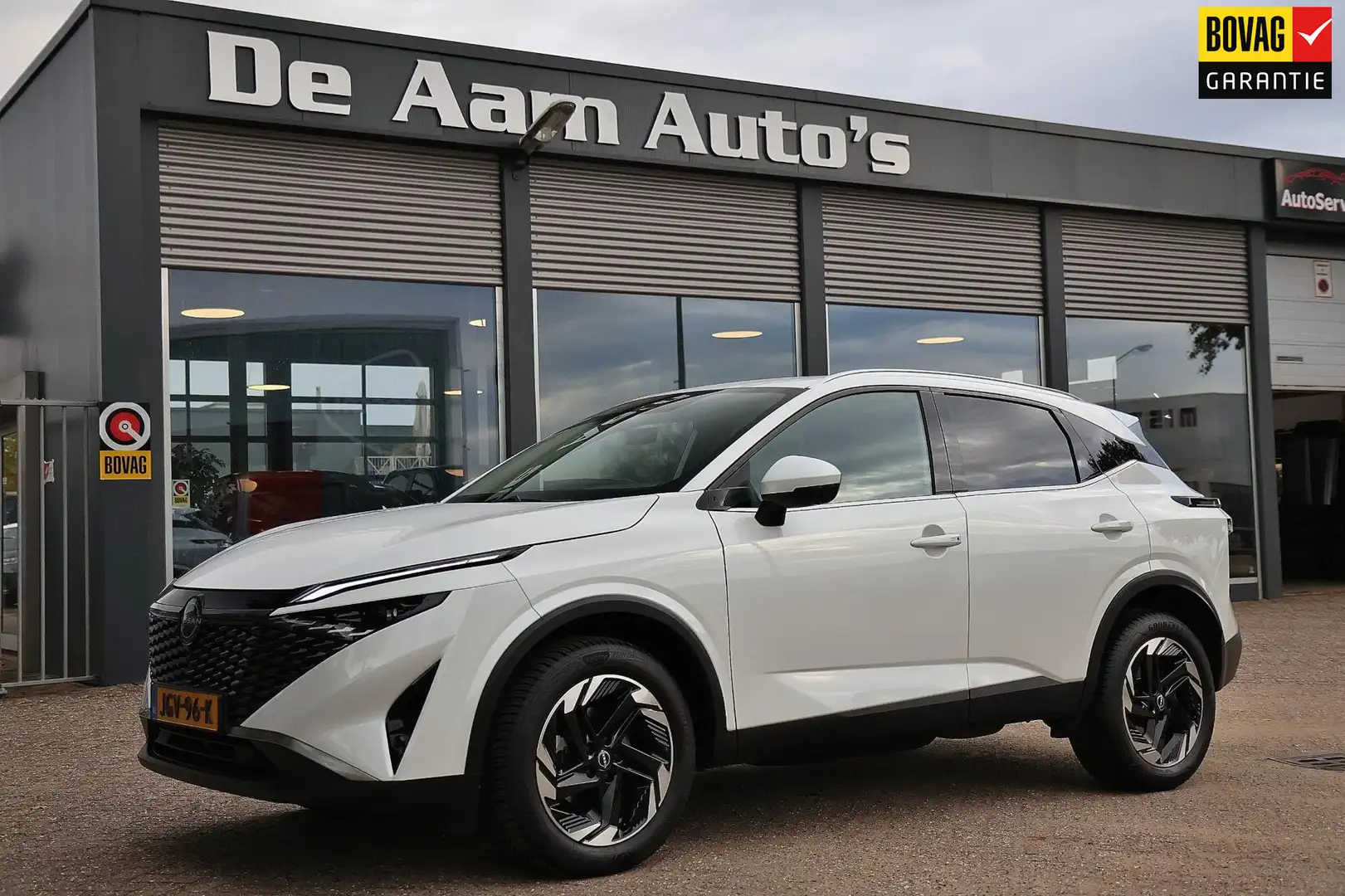Nissan Qashqai 1.3 MHEV Xtronic Connecta 360 Camera Acc Keyless Blanc - 1