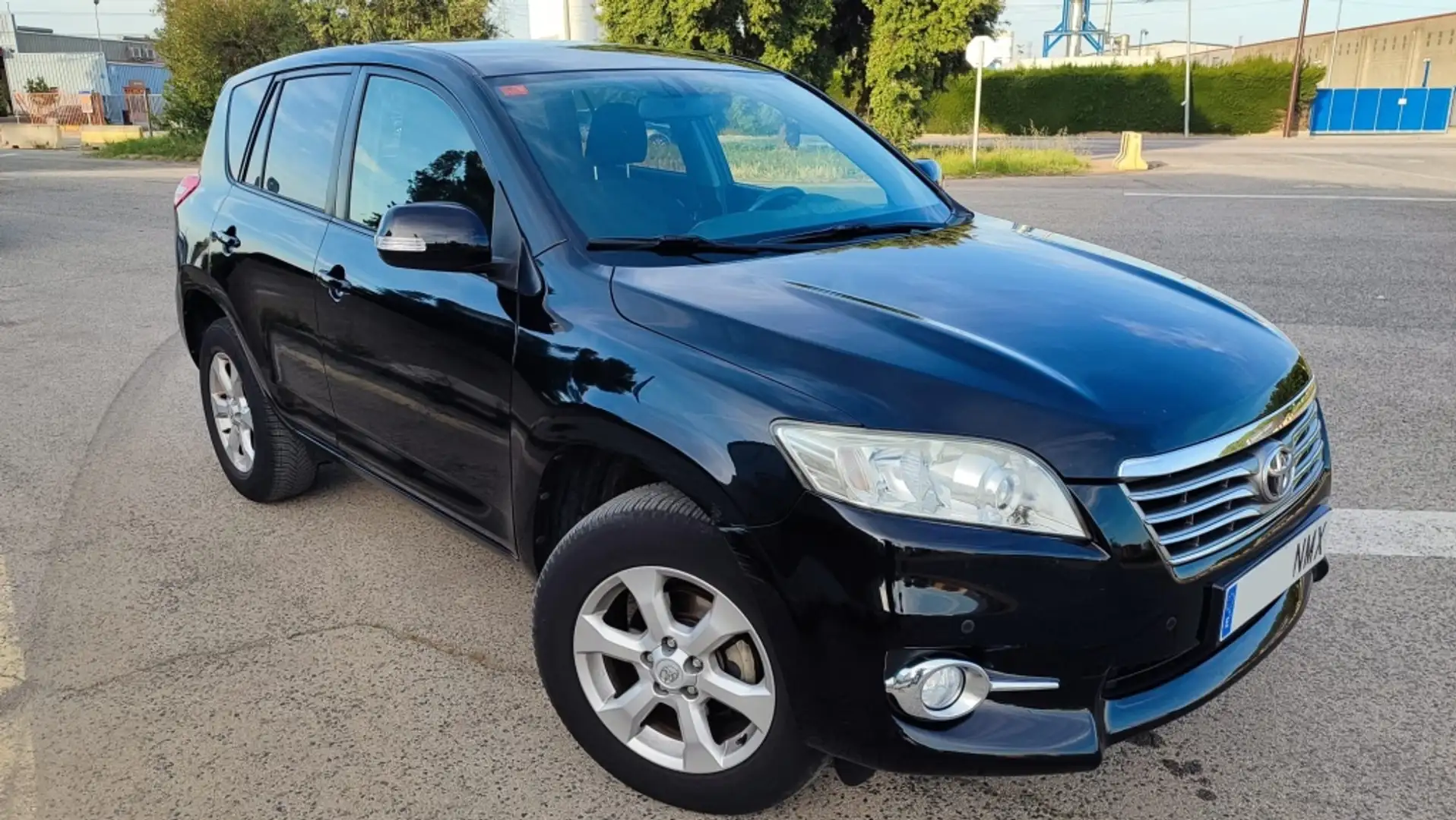 Toyota RAV 4 2.2D-4D Active 4x2 Negro - 1