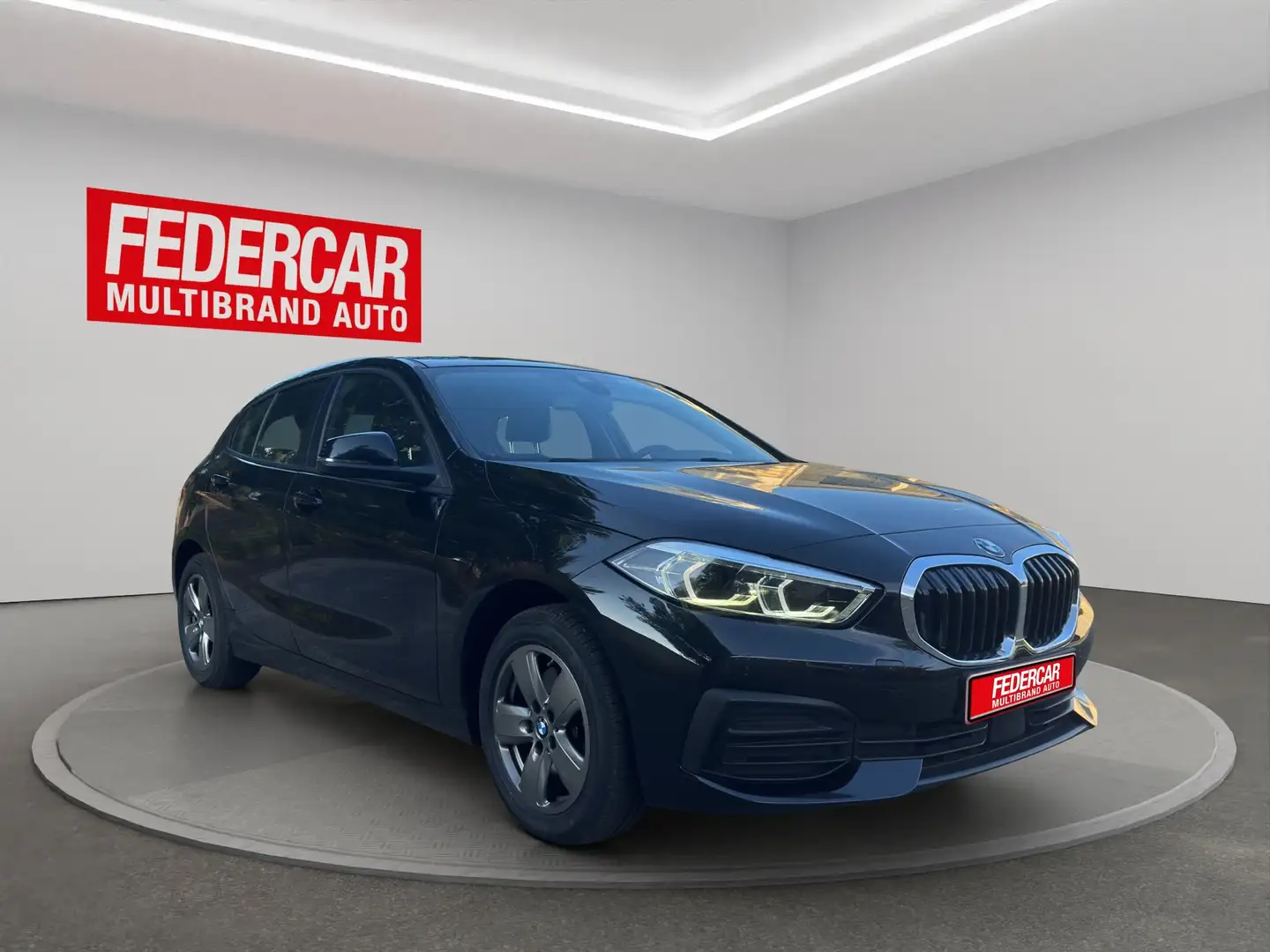 BMW 116 116d Business Advantage Negro - 1