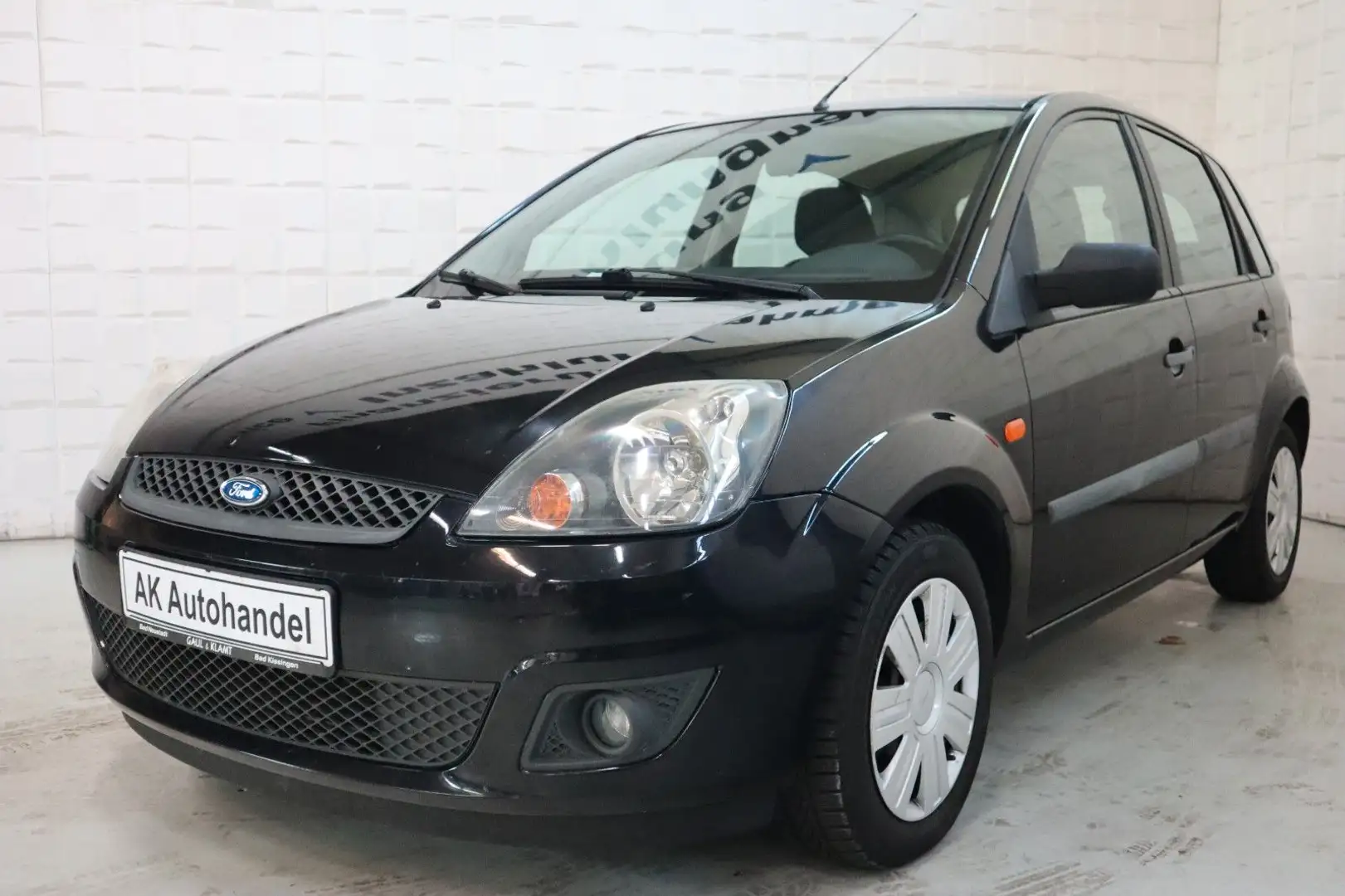 Ford Fiesta Connection Klimaanlage Schwarz - 1