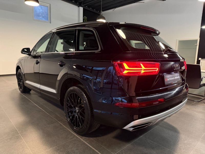 Audi Q7 3.0 TDI quattro/ Panorama+Head-Up+Virtual+AHK — photo 7