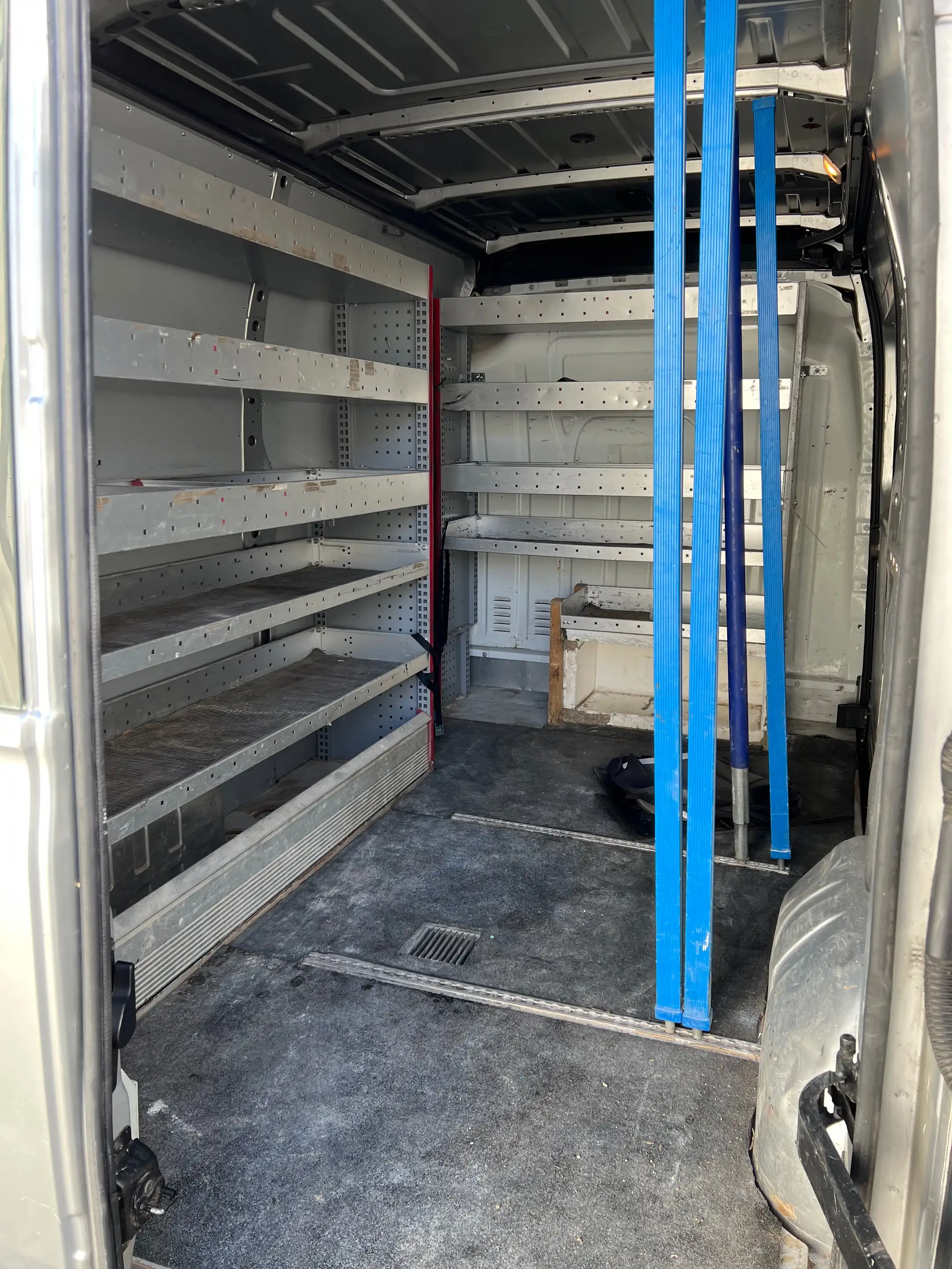 Renault Master L2H2 HKa 3,5t — photo 15