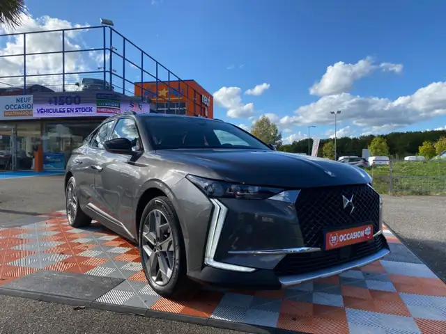 DS Automobiles DS 4 E-TENSE 225 TROCADERO GPS Caméra Hayon