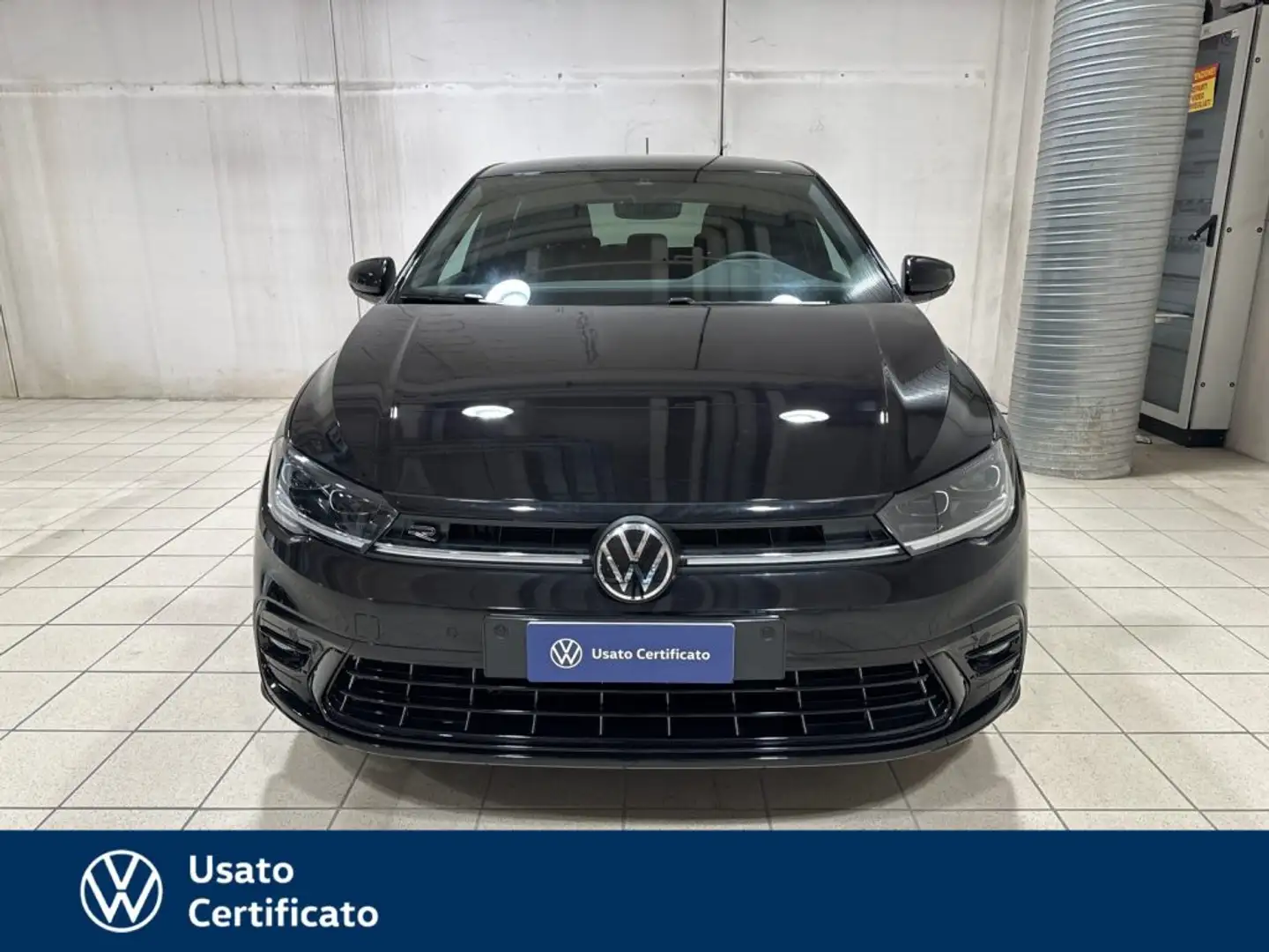 Volkswagen Polo 1.0 tsi r-line 95cv Zwart - 2