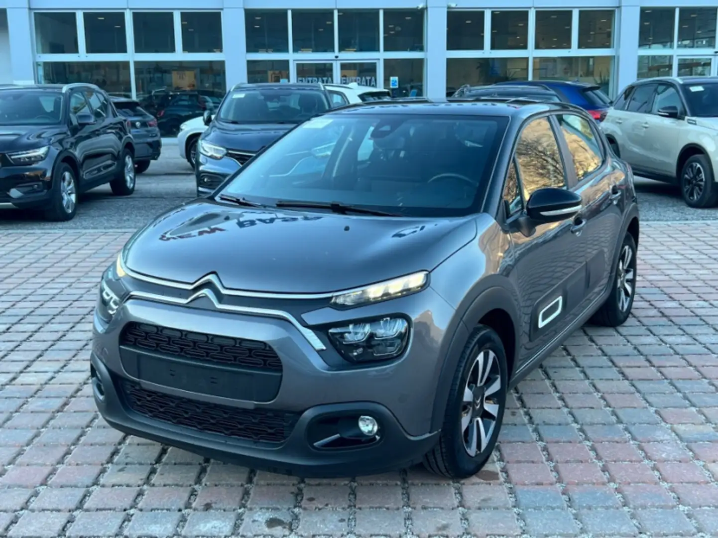 Citroen C3 BlueHDi 100 S&S Shine Grigio - 2