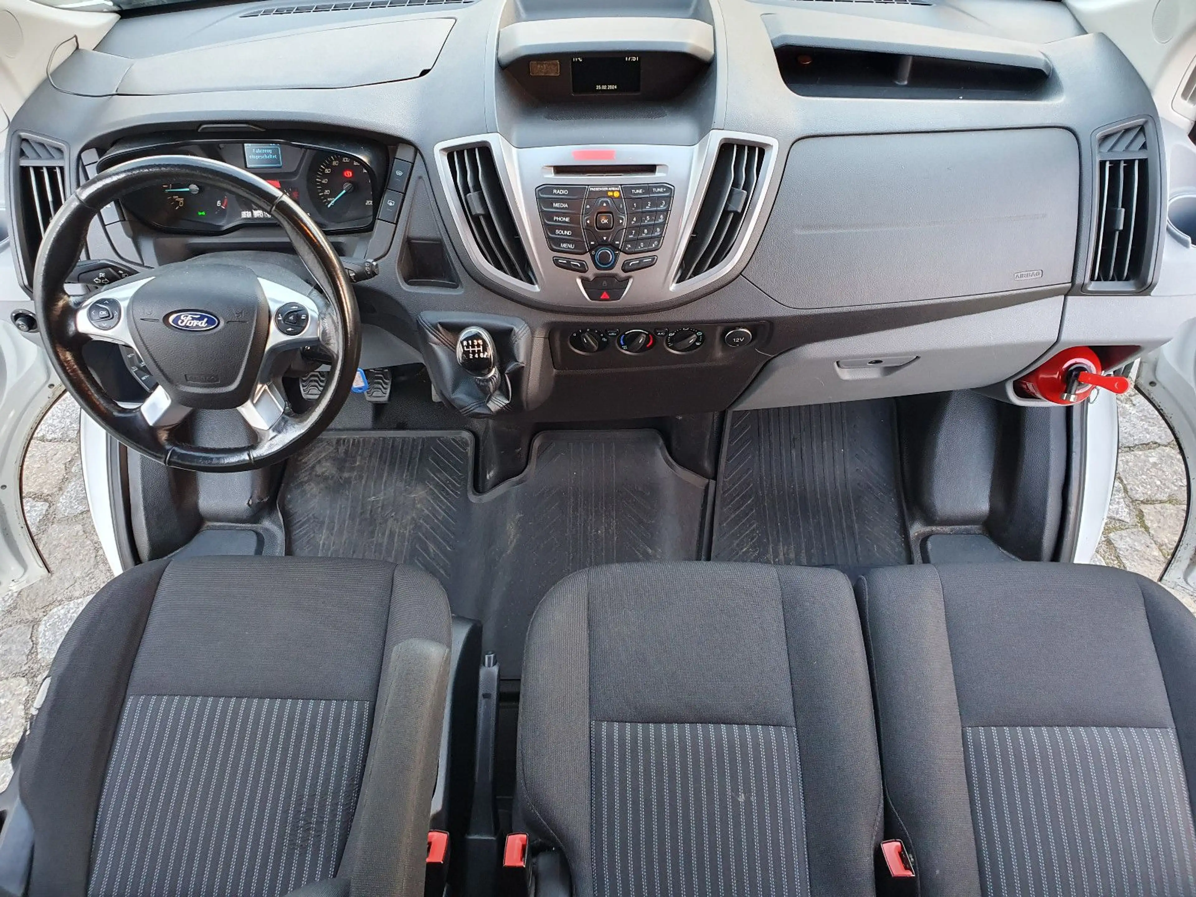 Ford Transit Kombi 310 L2 H2 Trend Navi Motor NEU !!! — photo 17