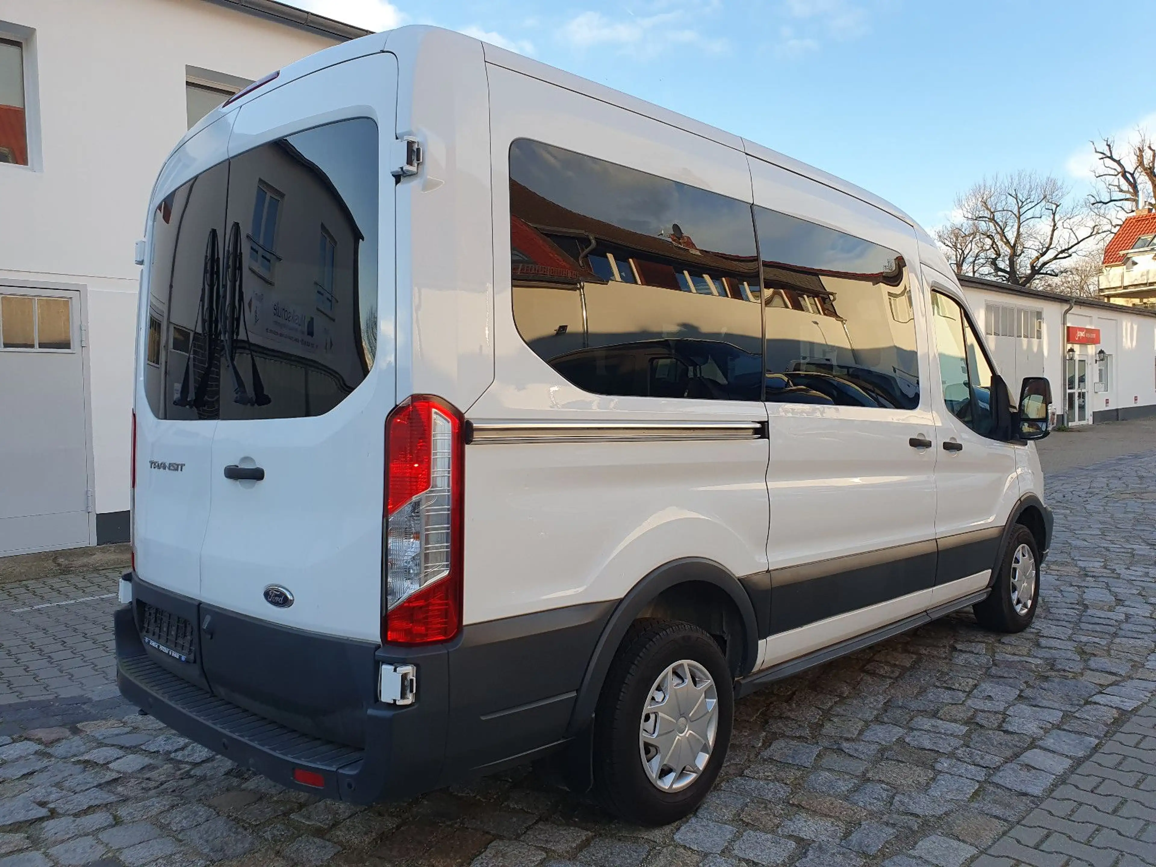 Ford Transit Kombi 310 L2 H2 Trend Navi Motor NEU !!! — photo 5