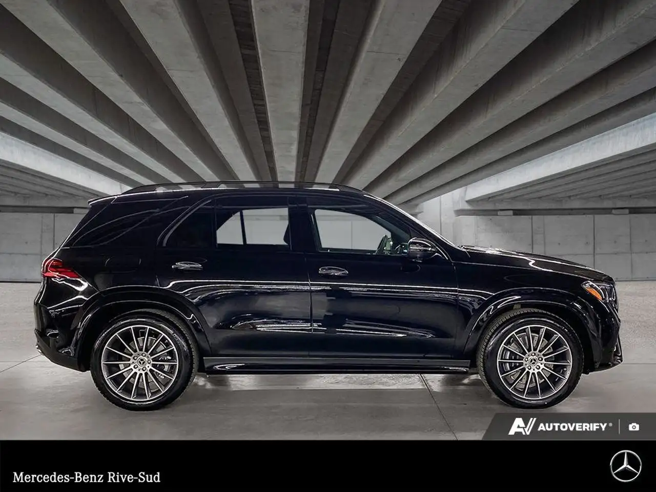 Mercedes-Benz GLE снимка Mercedes-Benz GLE