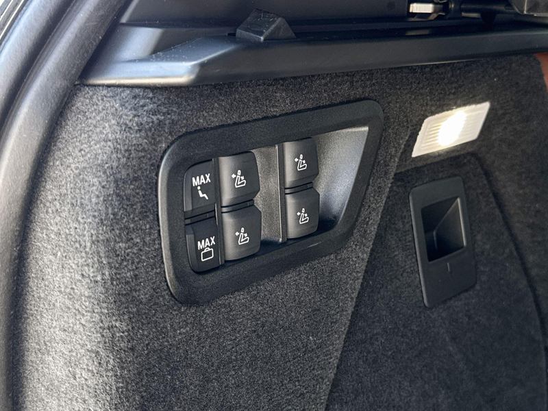 BMW X7 xDrive40i M-Sport / 23 inch / Trekhaak / Driving A — photo 14