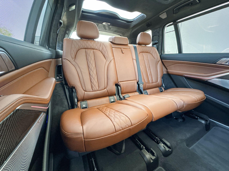 BMW X7 xDrive40i M-Sport / 23 inch / Trekhaak / Driving A — photo 10