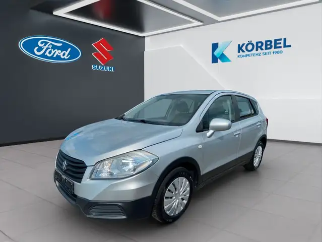 Suzuki (SX4) S-Cross Club*Klima*Tempomat*USB*TÜV Neu*