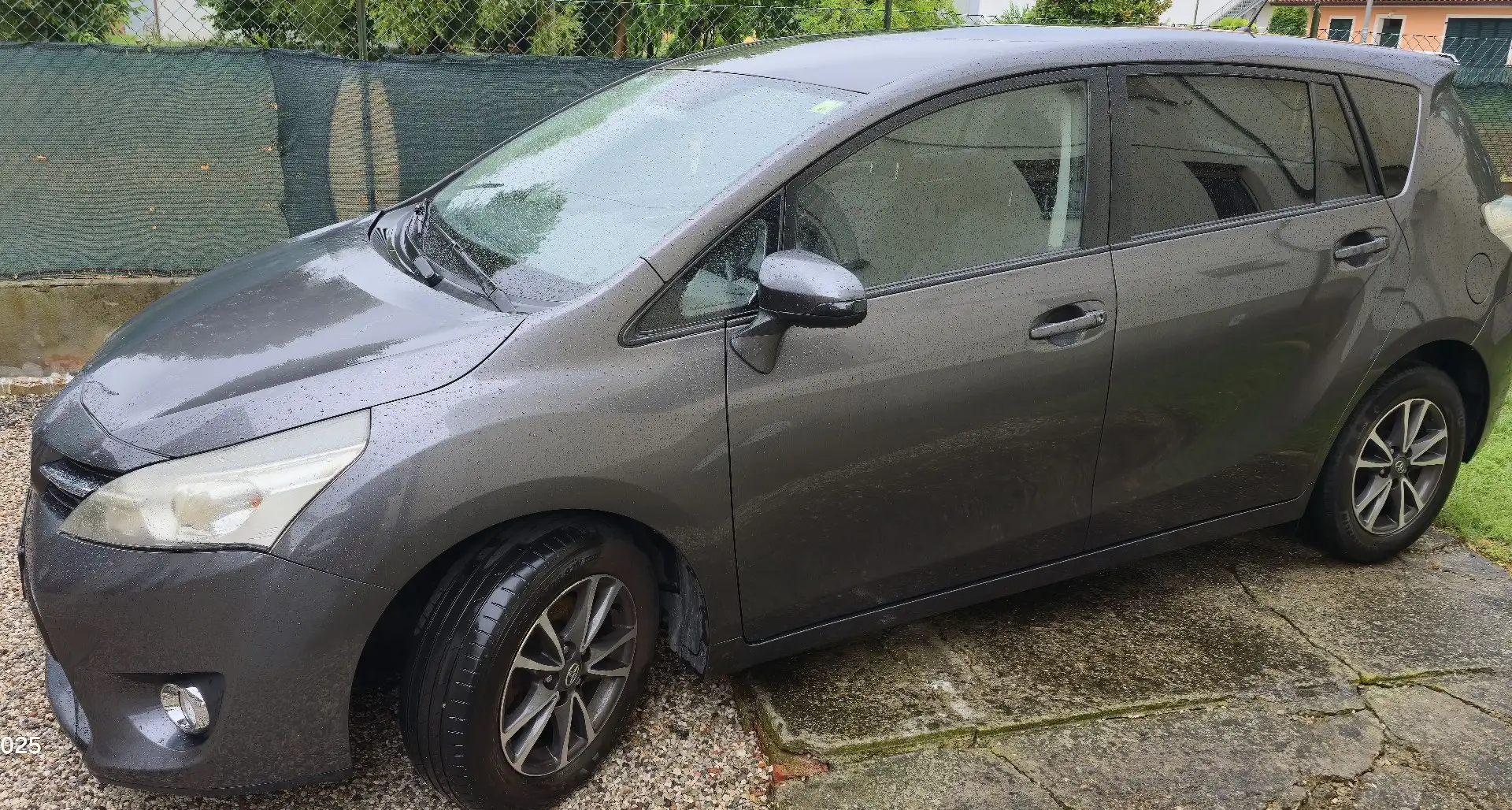 Toyota Corolla Verso Grigio - 2