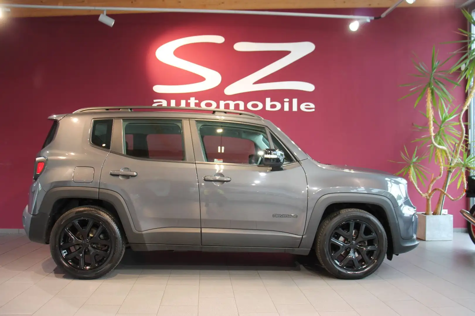 Jeep Renegade Longitude FWD Gris - 1