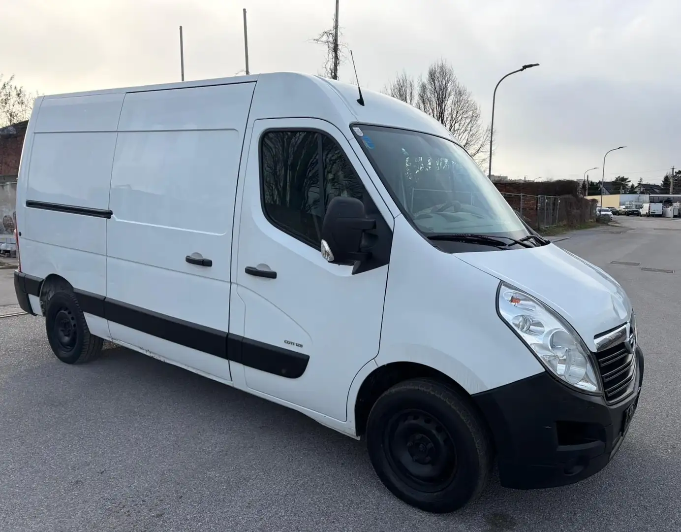 Opel Movano 2,3 CDTI 3,5t - 1