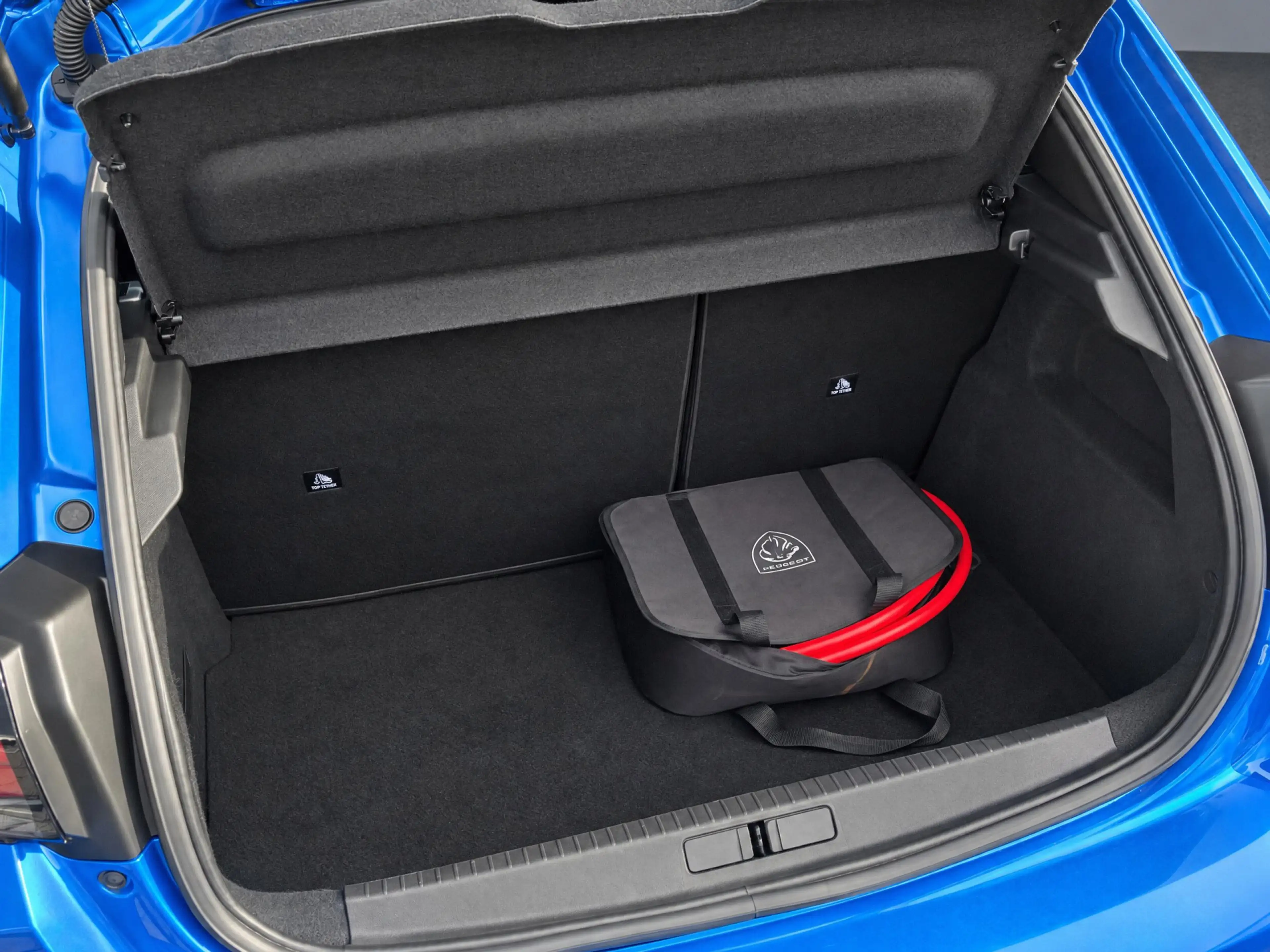 Peugeot e-208 EV Active Pack 50 kWh 50 kWh | Navi | Apple CarPla — photo 12